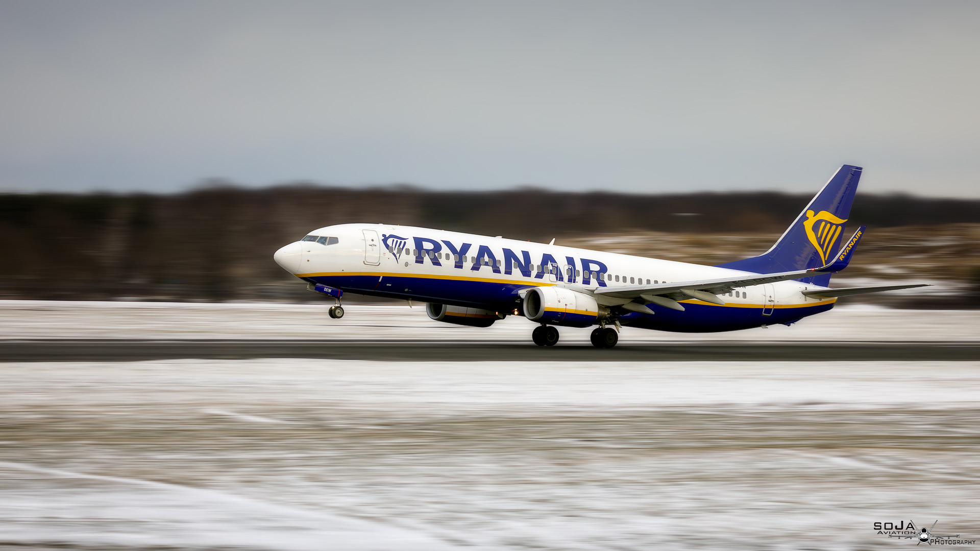 ID220124-Ryanair Boeing 737-8AS EI-DCW cn#33568 #2