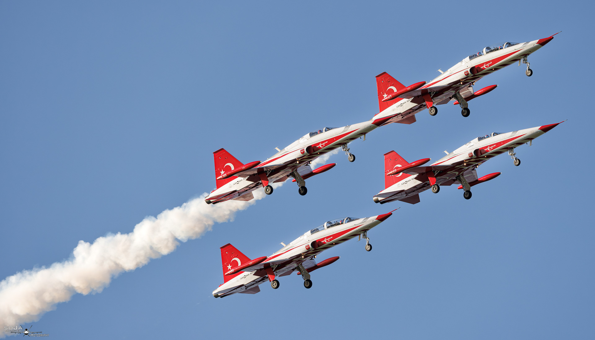 ID200925 - Turkish Stars Northrop NF-5 #2