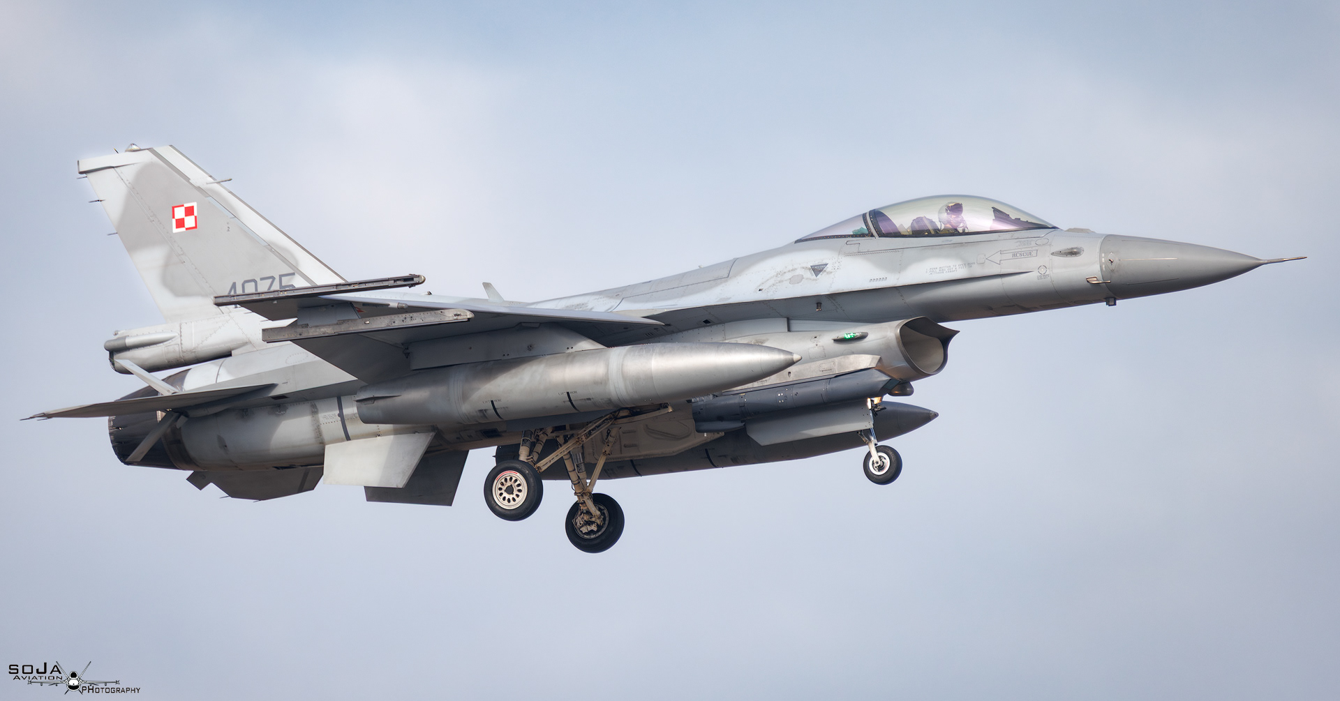 Lockheed Martin F-16C 4075 03-0075 cn# JC-36