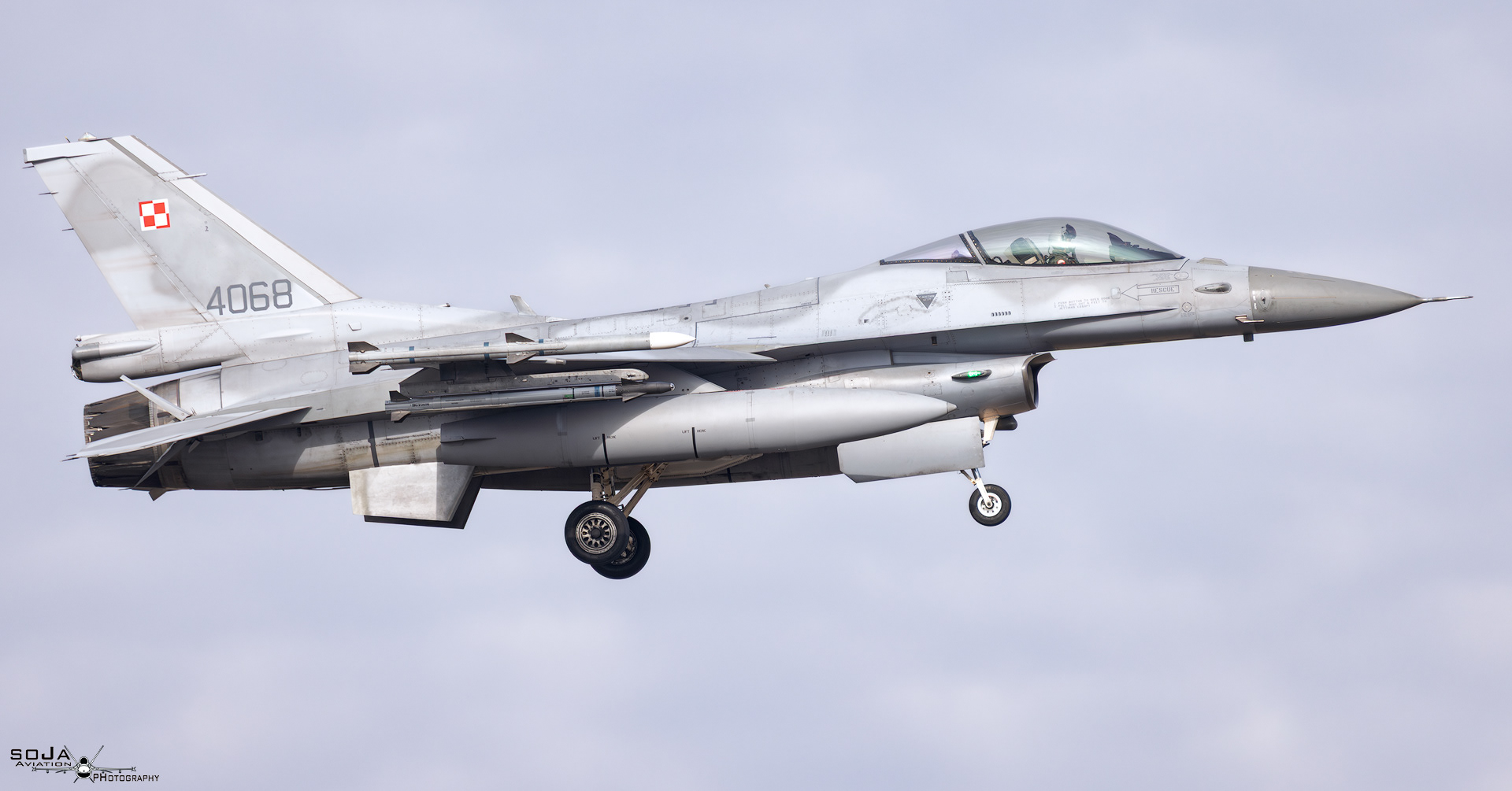 Lockheed Martin F-16C Jastrzab 4068 03-0068 JC-29 #2