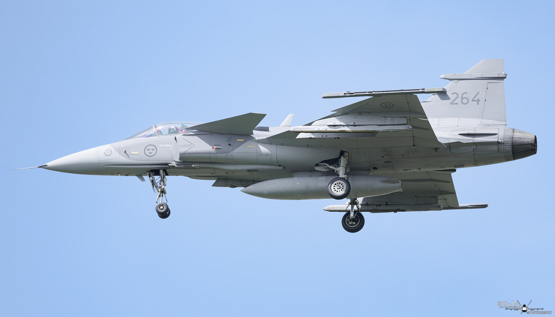 IDczerwiec2025 - Sweden - Air Force Saab JAS-39C Gripen 39264 cn# 39-264 #2