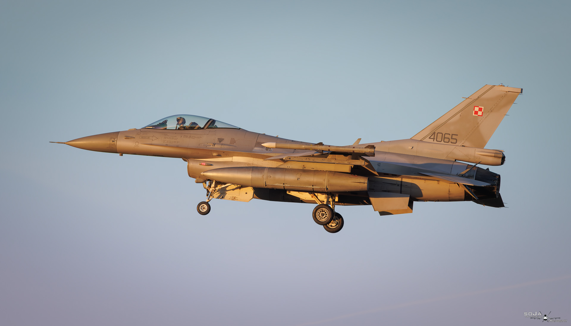 ID041125 - Lockheed Martin F-16C 4065 03-0065 cn# JC-26 #2