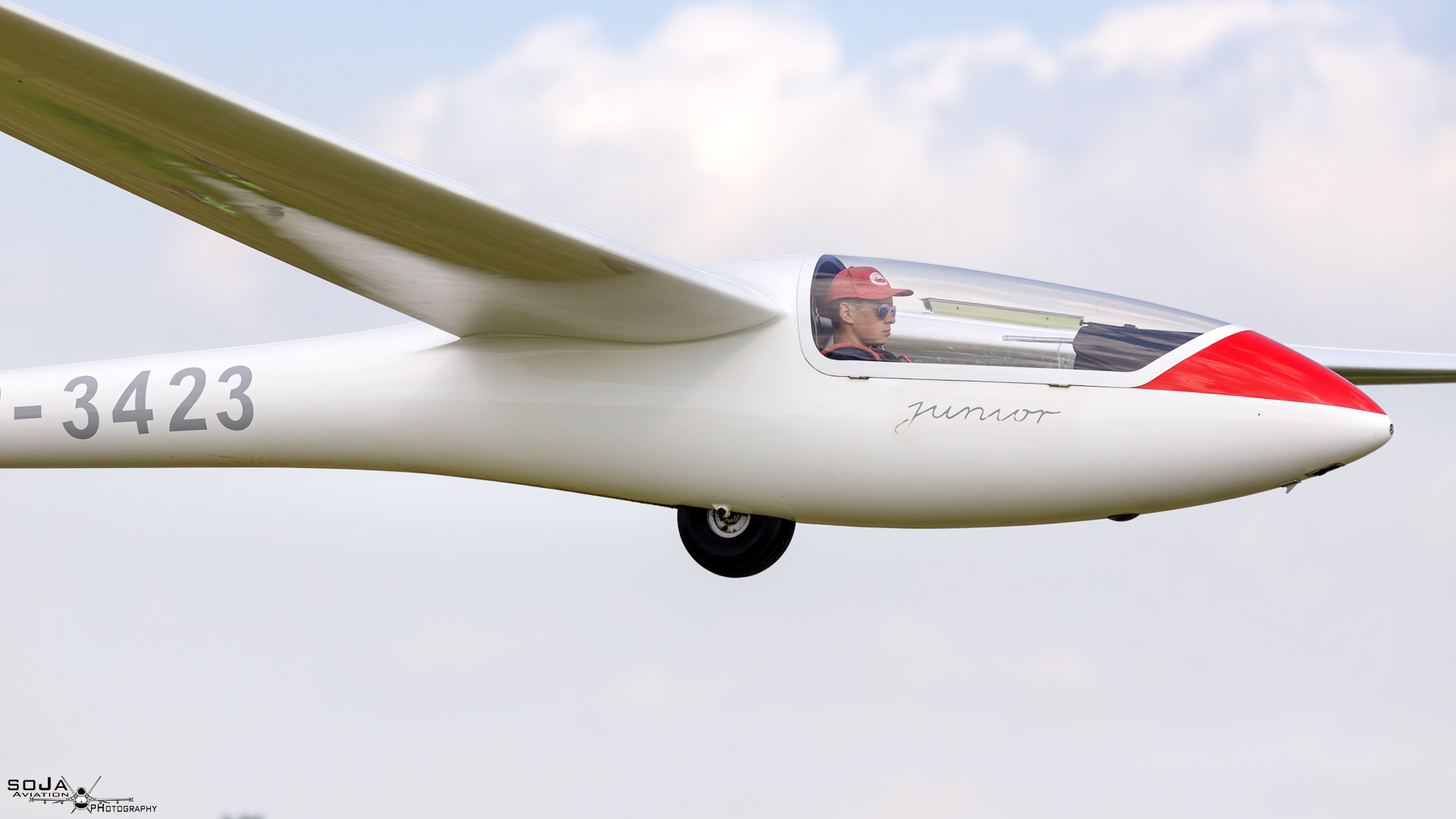 ID040524 - Aero Club Ziemi Piotrkowskiej SZD 51-1 Junior SP-3423 cn# B-1784