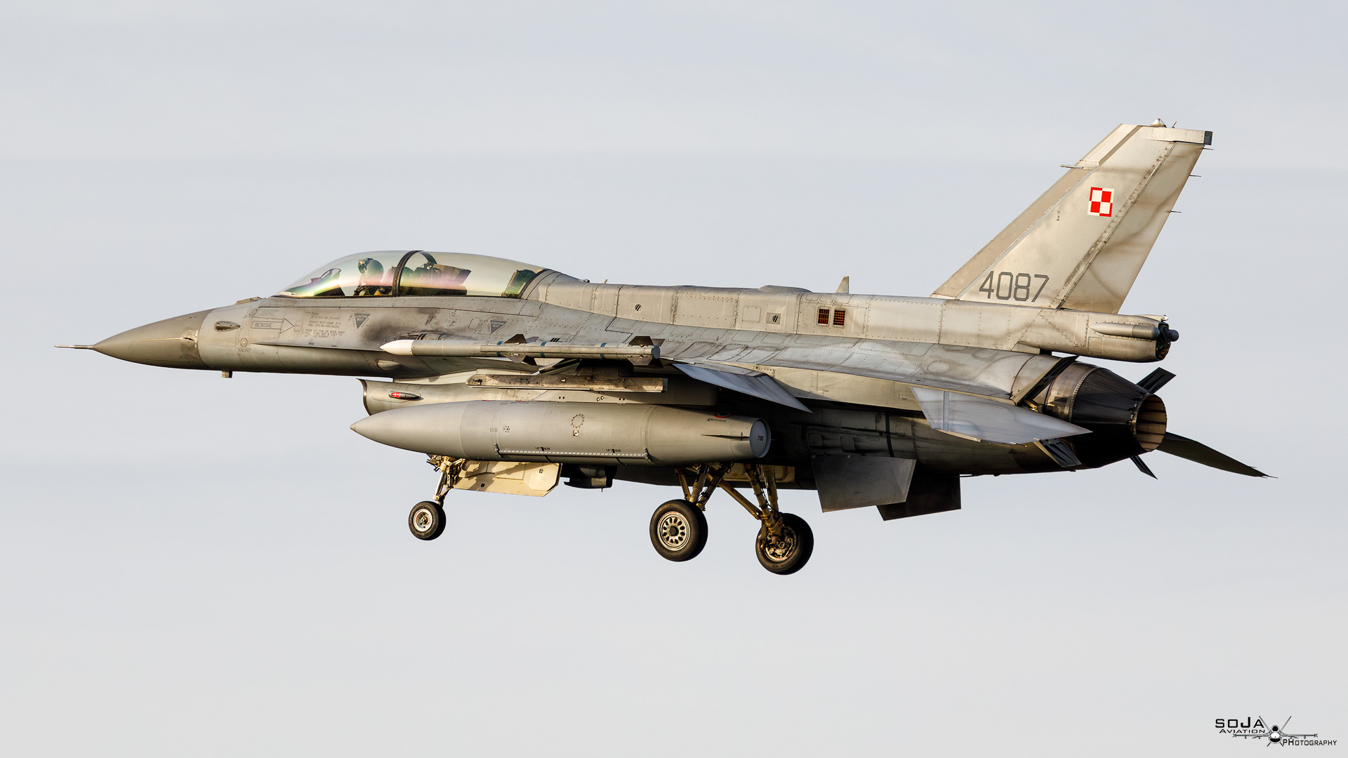 ID111023-Lockheed Martin F-16D 4087 03-0087 cn# JD-12