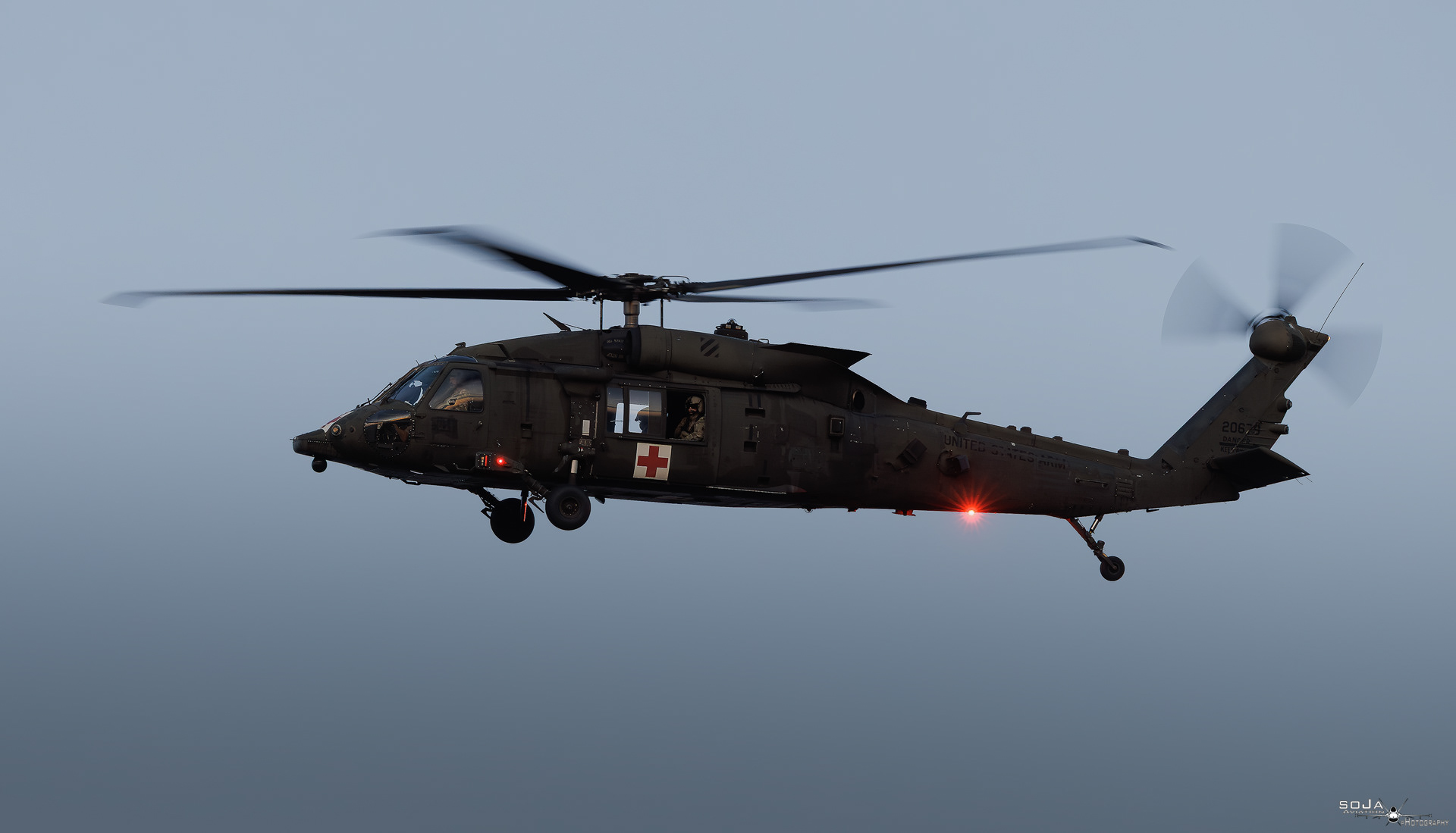 ID041125 - US Army Sikorsky HH 60M-Blackhawk Co C 14-20679 2-3rd AVN cn# 704346