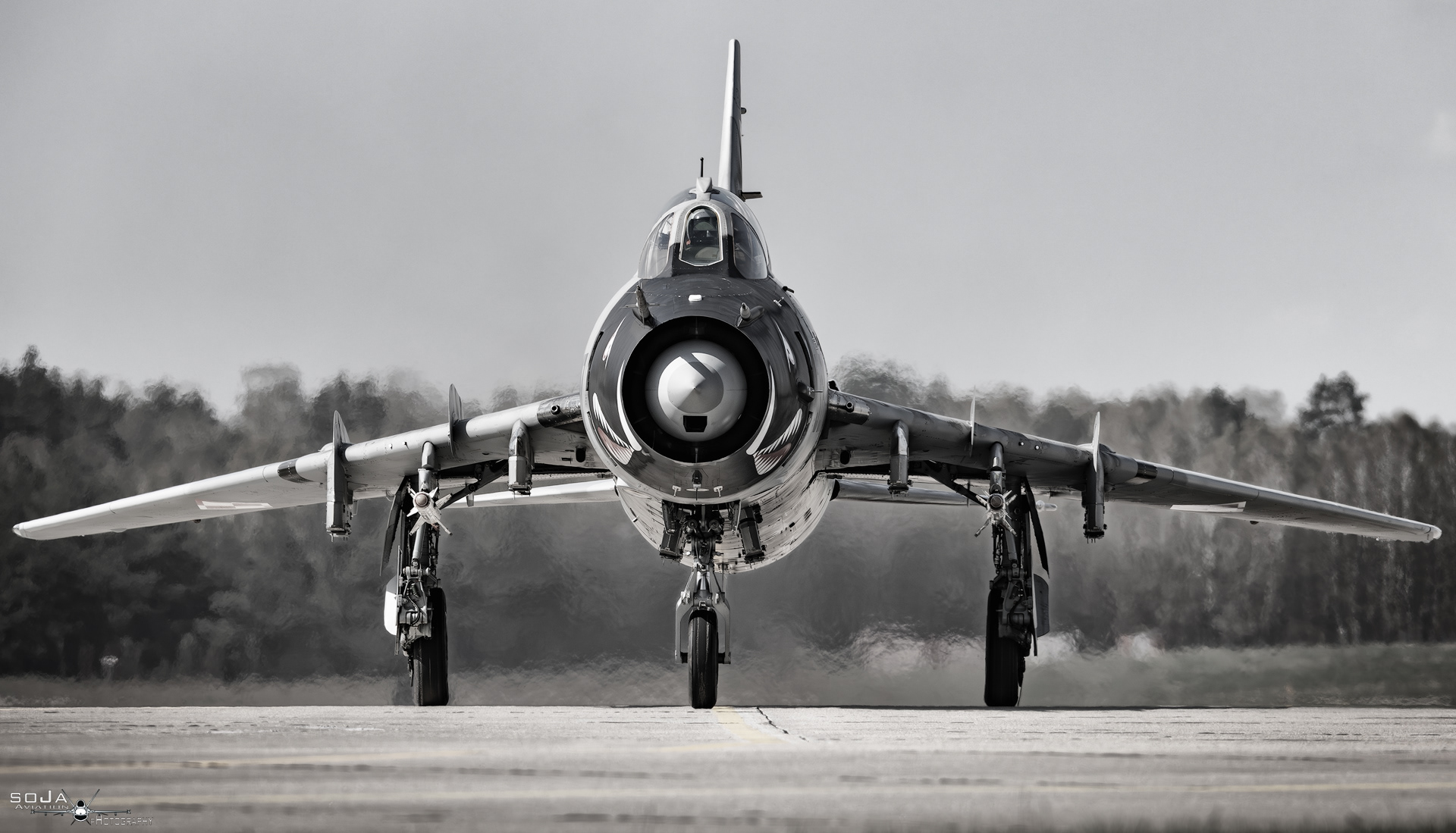 ID150425 - Poland - Air Force Sukhoi Su-22M4 3817 cn# 37817 #4