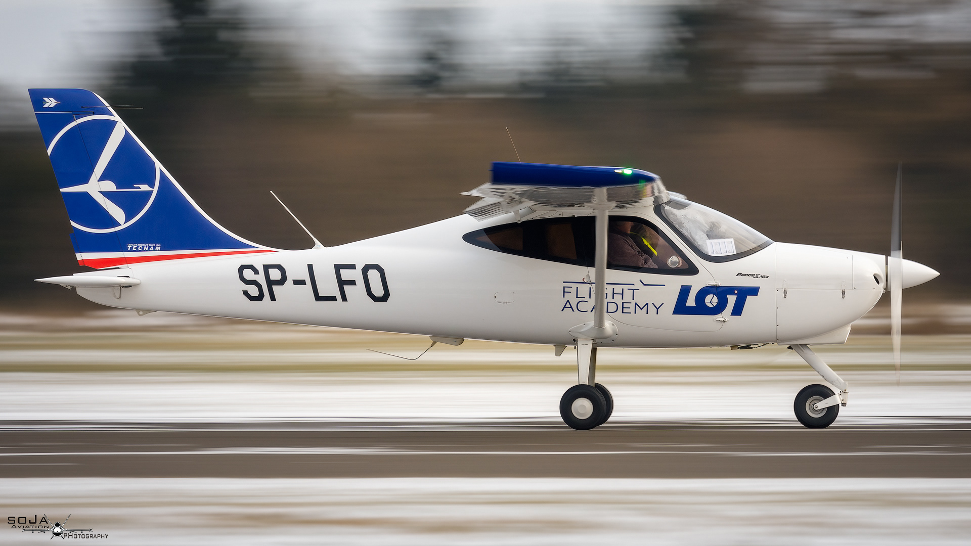 ID120124-LOT Flight Academy Tecnam P2008JC MKII SP-LFO cn# 1292