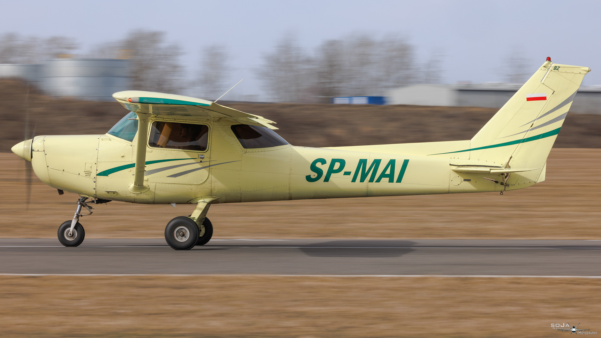 ID080326 - Cessna 152 SP-MAI cn# 15281070