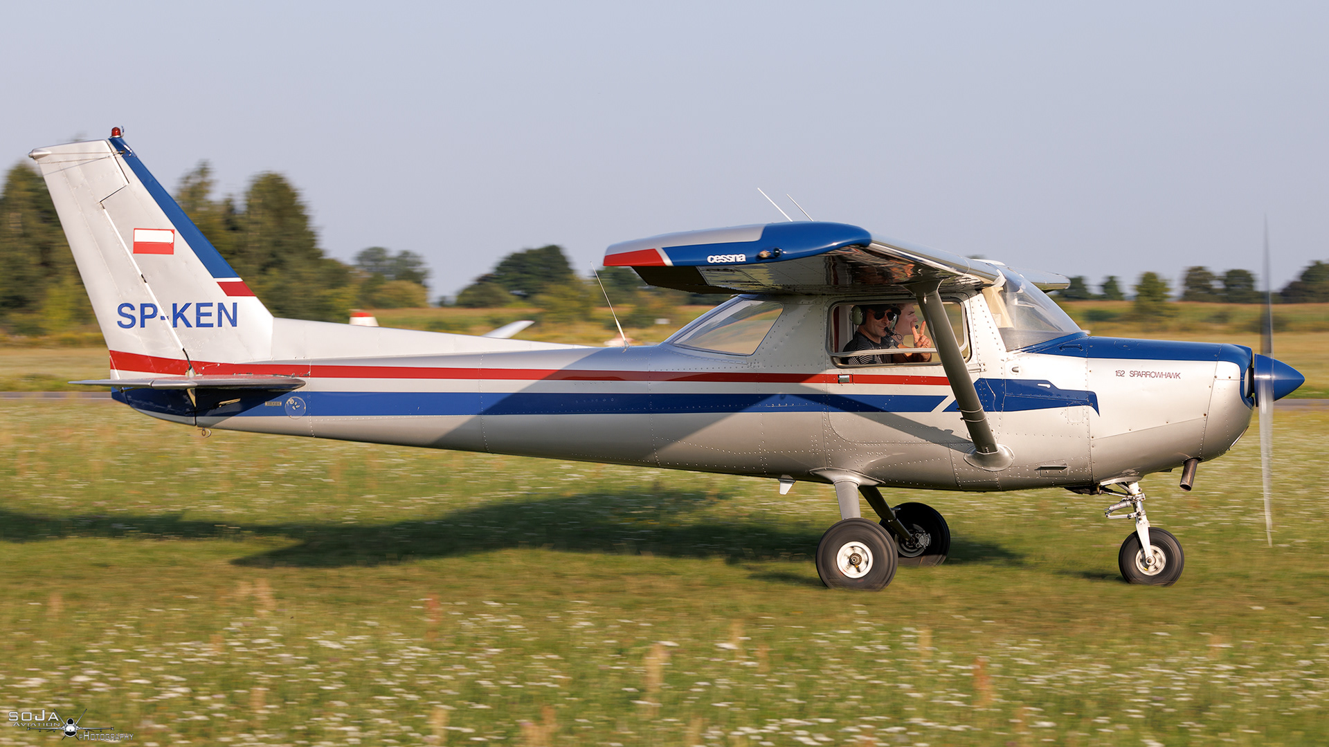 ID140825 - Cessna 152 SP-KEN cn# 15283378
