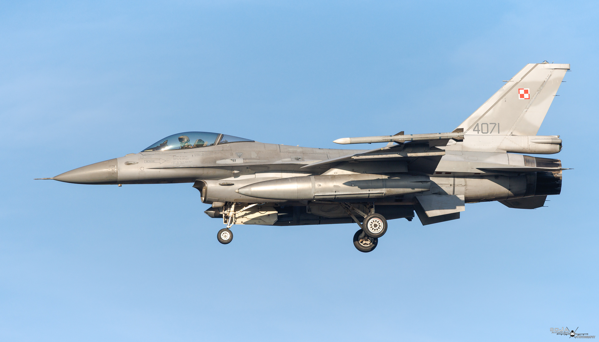 ID101225 - Lockheed Martin F-16C 4071 03-0071 cn# JC-32