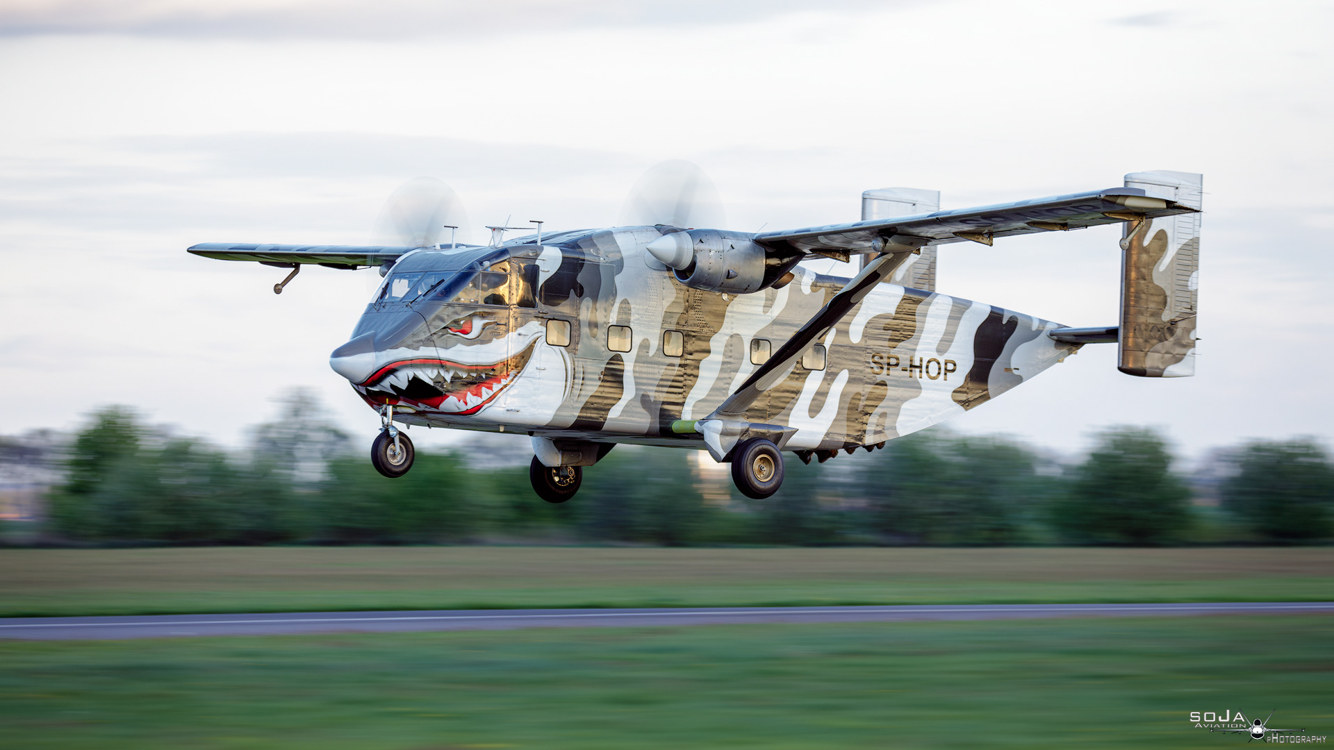 ID180424-ATAM#28 SkyForce Short SC-7 Skyvan SP-HOP Sharky cn# SH1906 230723