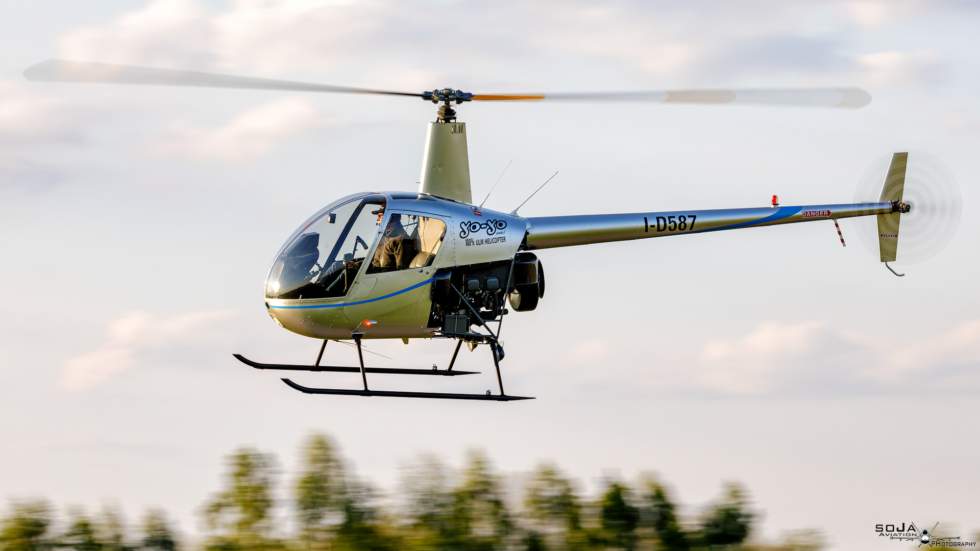 ID270424-Yo-Yo Helicopter 222A I-D587 cn#