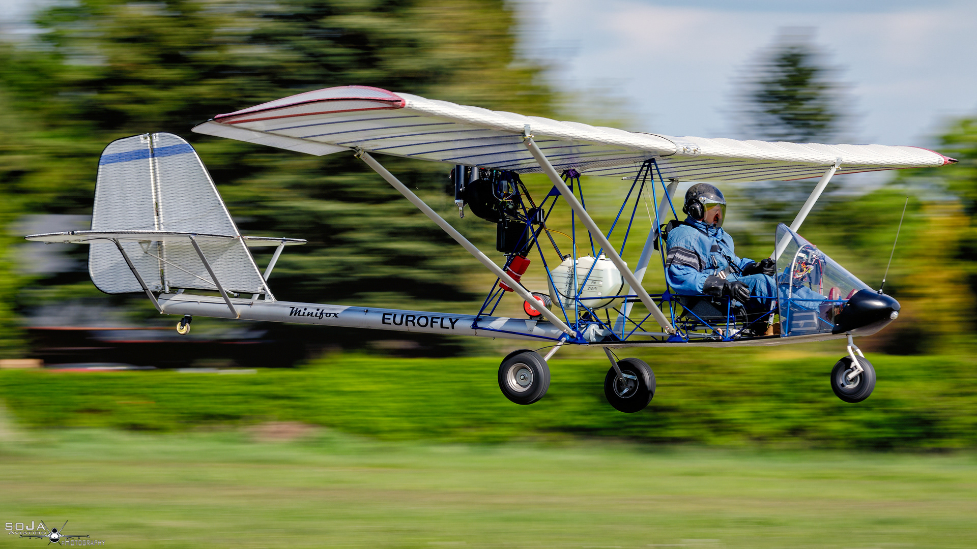 ID270424-EUROFLY Minifox