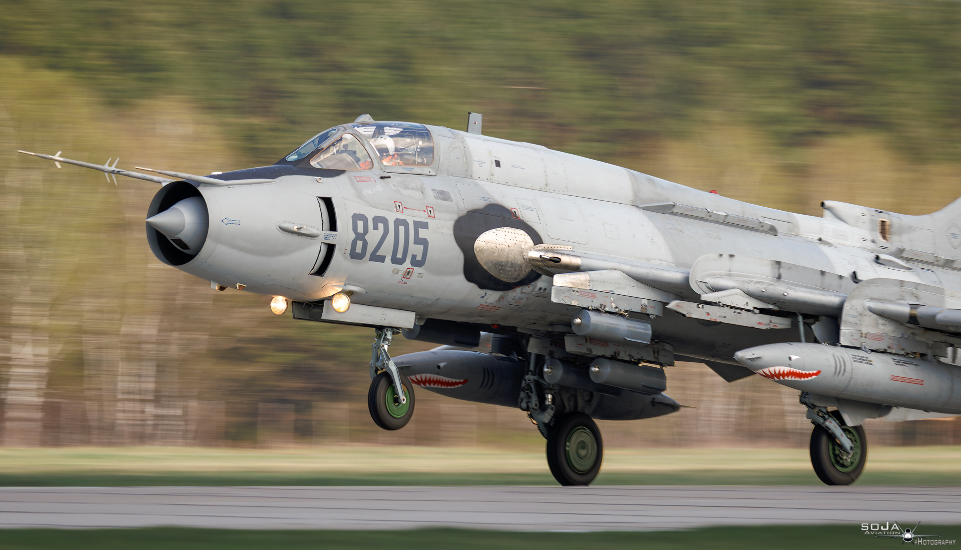 ID160425 - Poland - Air Force Sukhoi Su-22M4 8205 cn# 28205