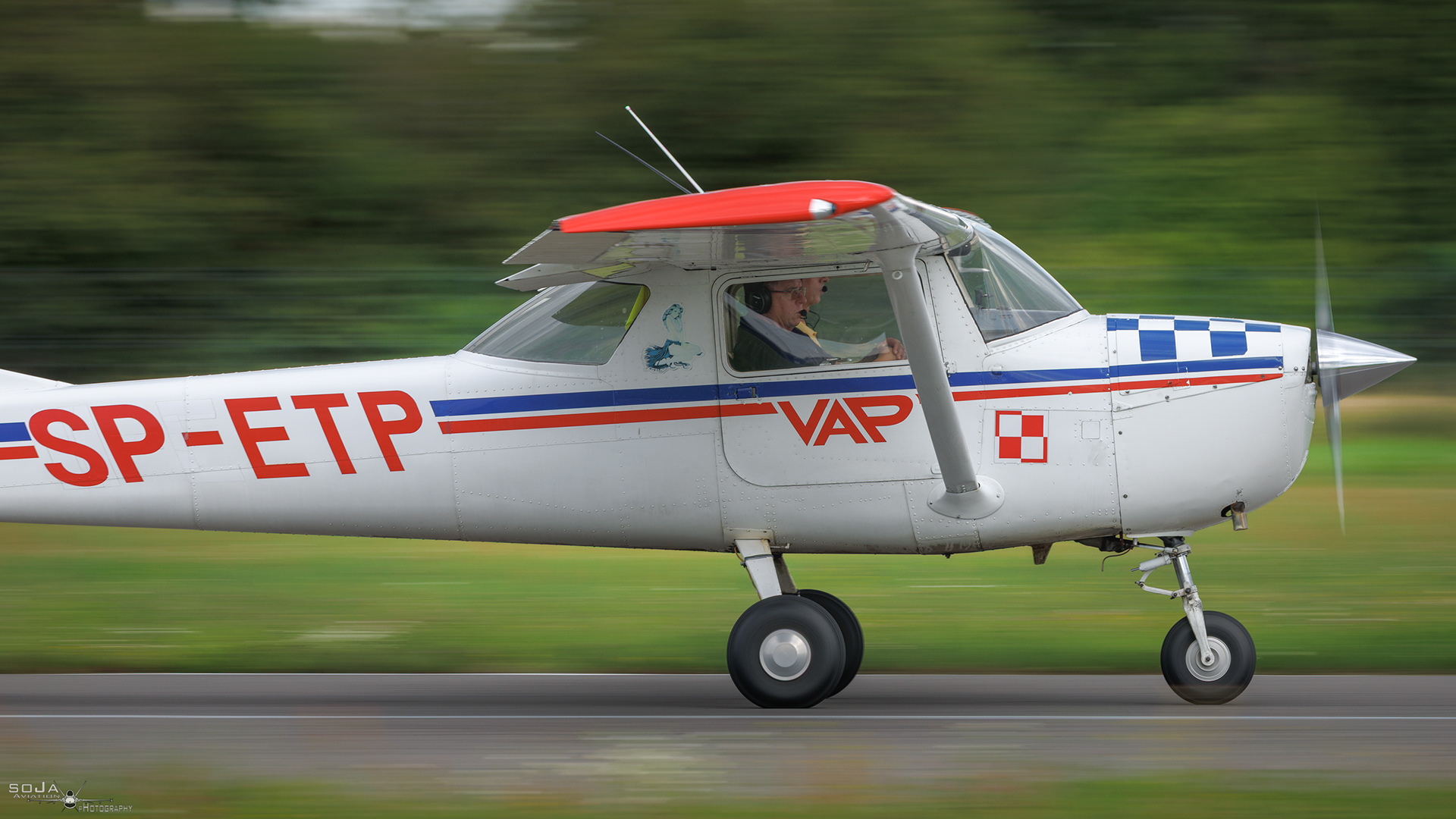 ID02082025 - Reims Cessna F150J SP-ETP cn# F150-0433 #3