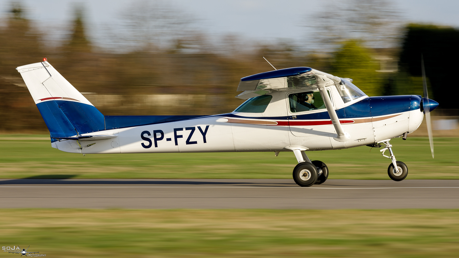 ID160324-Aeroklub Częstochowski Cessna 152 SP-FZY cn# 15285240