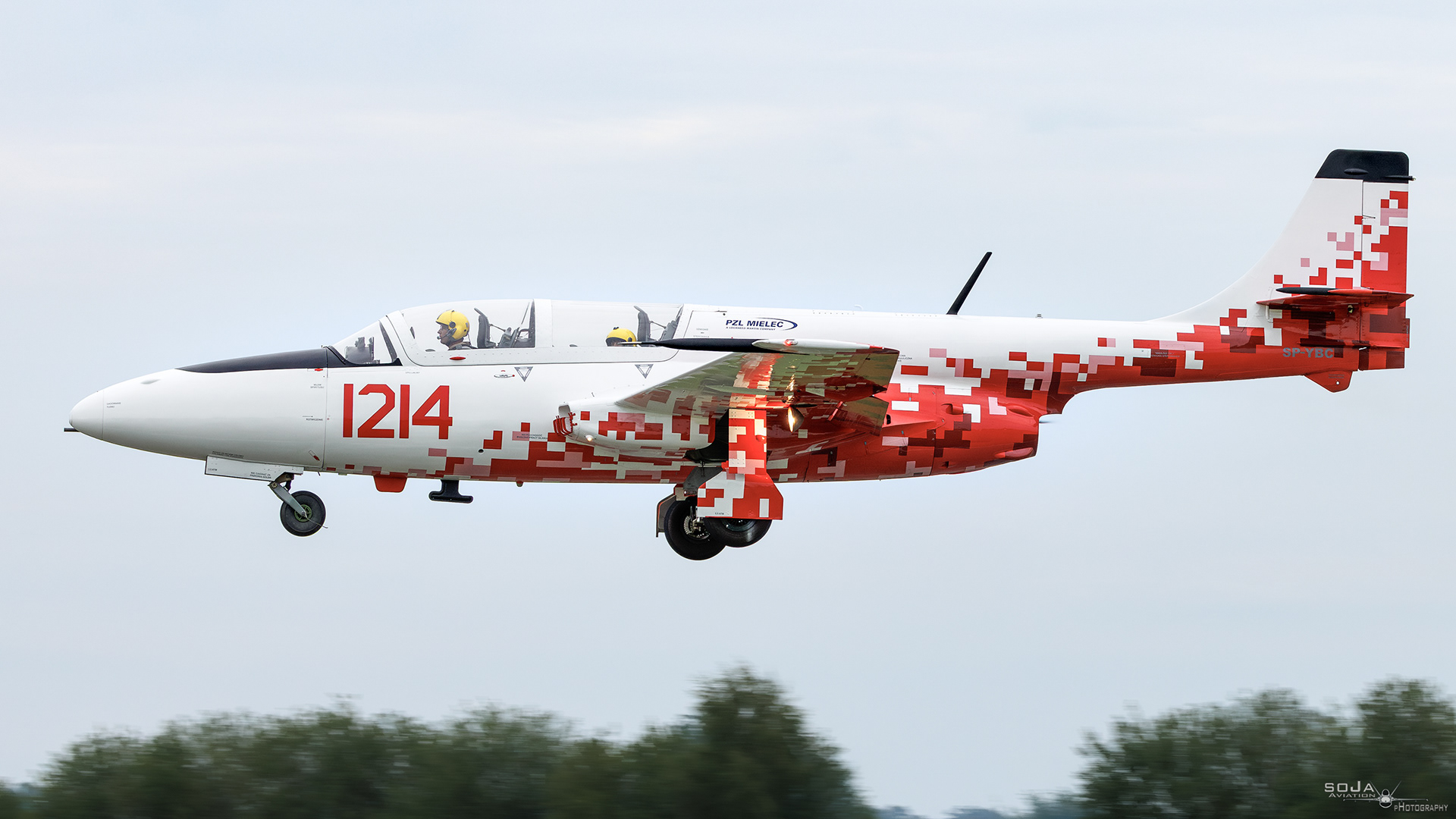 ID080825 - ATAM #35 - PZL-Mielec TS-11 Iskra SP-YBA cn# 3H-1214 #2