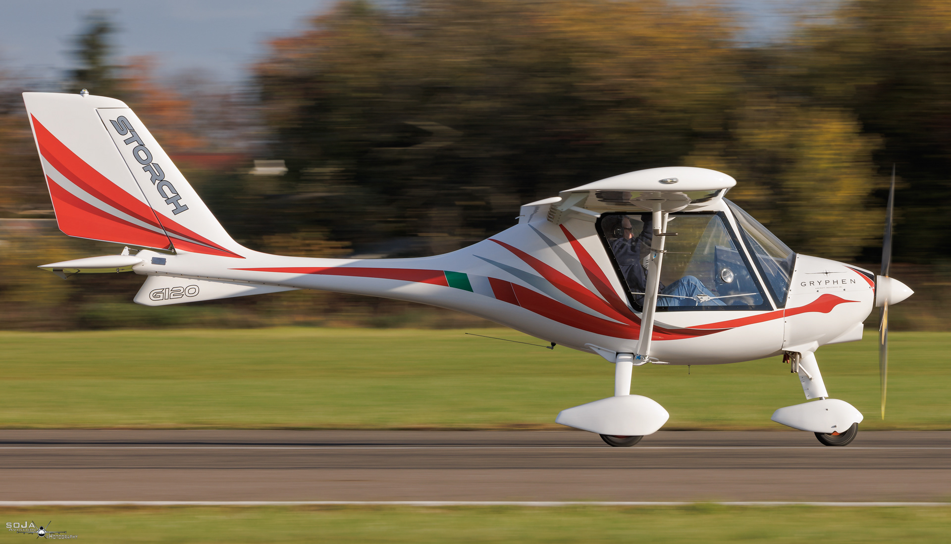 ID19102025 - Gryphen Aircraft Industries Storch G120 IE814