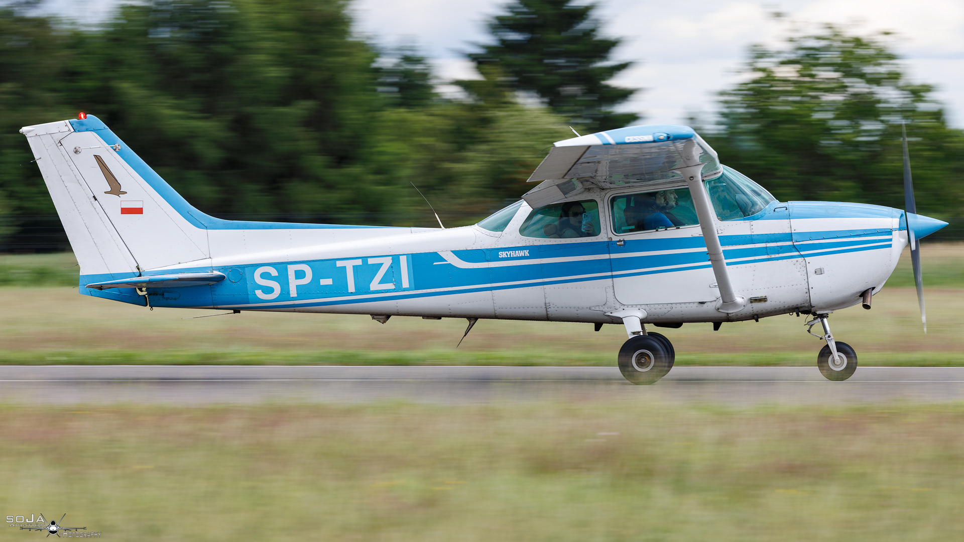 ID200625 - Cessna 172N Skyhawk II SP-TZI cn# 17273670