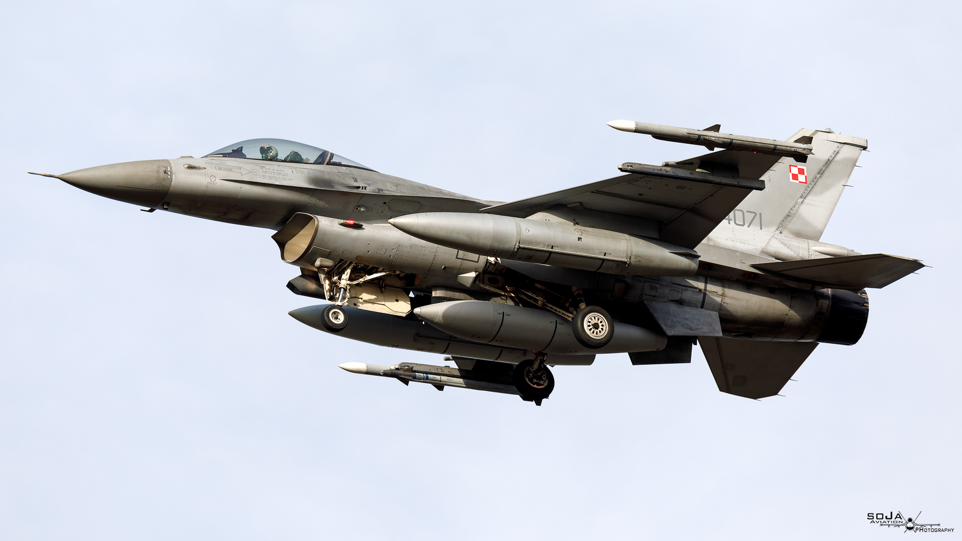 ID111023-Lockheed Martin F-16C 4071 03-0071 cn# JC-32 #6