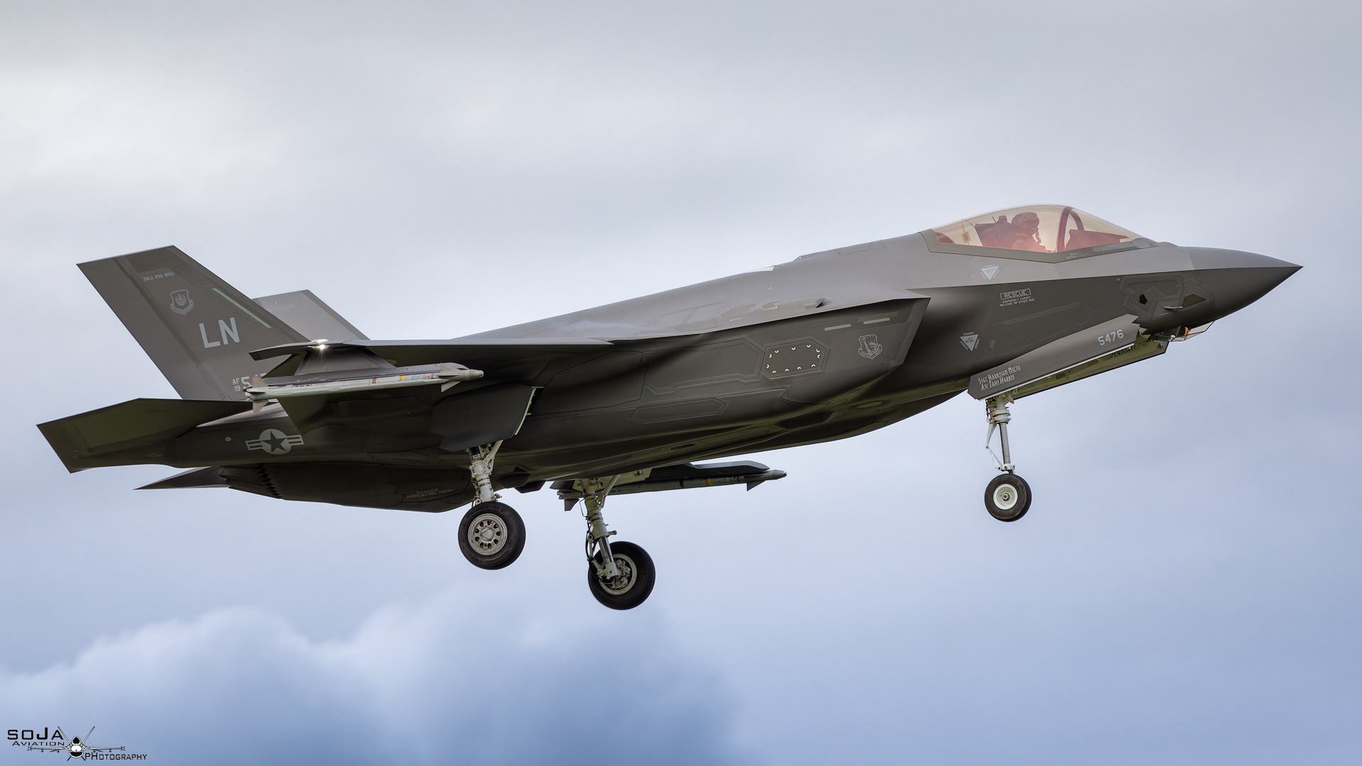 ID150424-US Air Force Lockheed Martin F-35 A-4 Lightning II LN 19-5476 AF-304 495th FS #2