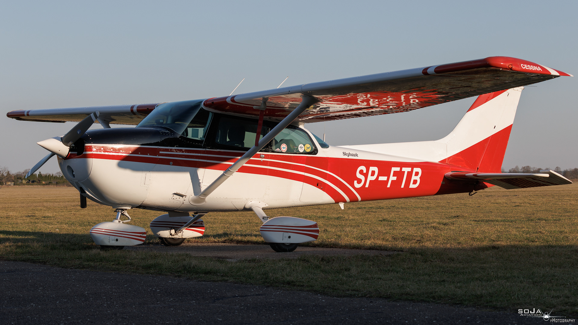 ID160325 - Cessna 172N Skyhawk II SP-FTB cn# 17270230