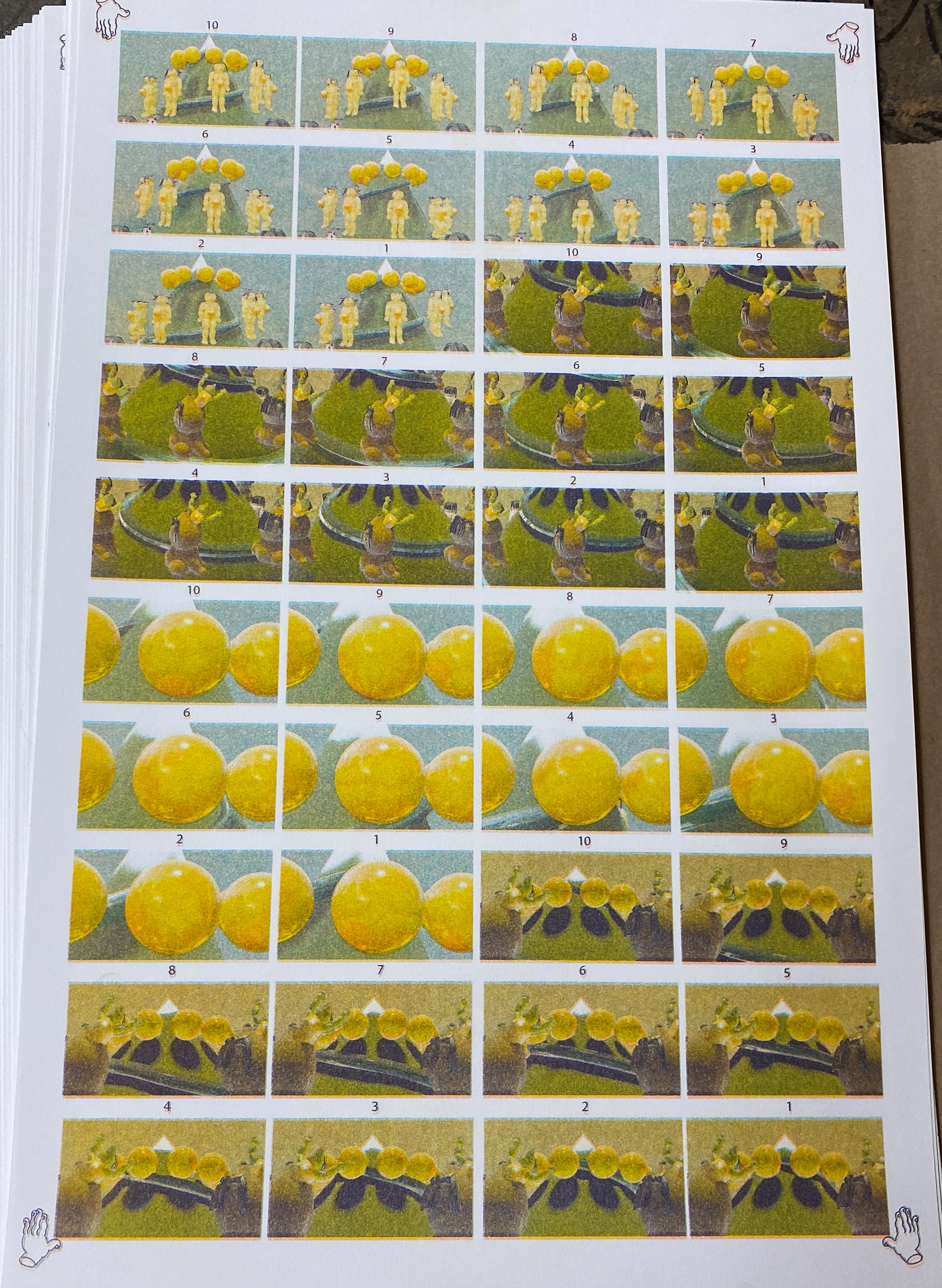 Risoprinted Frames