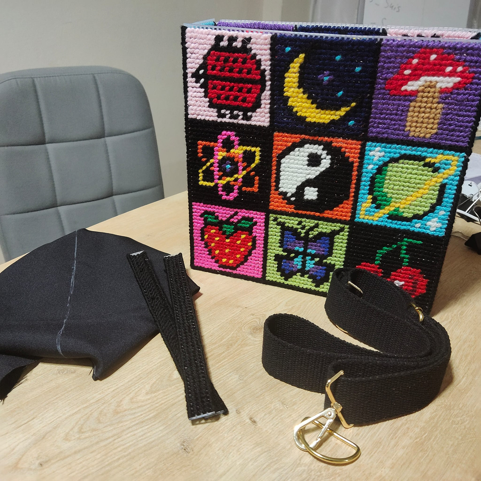 Cross Stitch Unif Bag All the parts