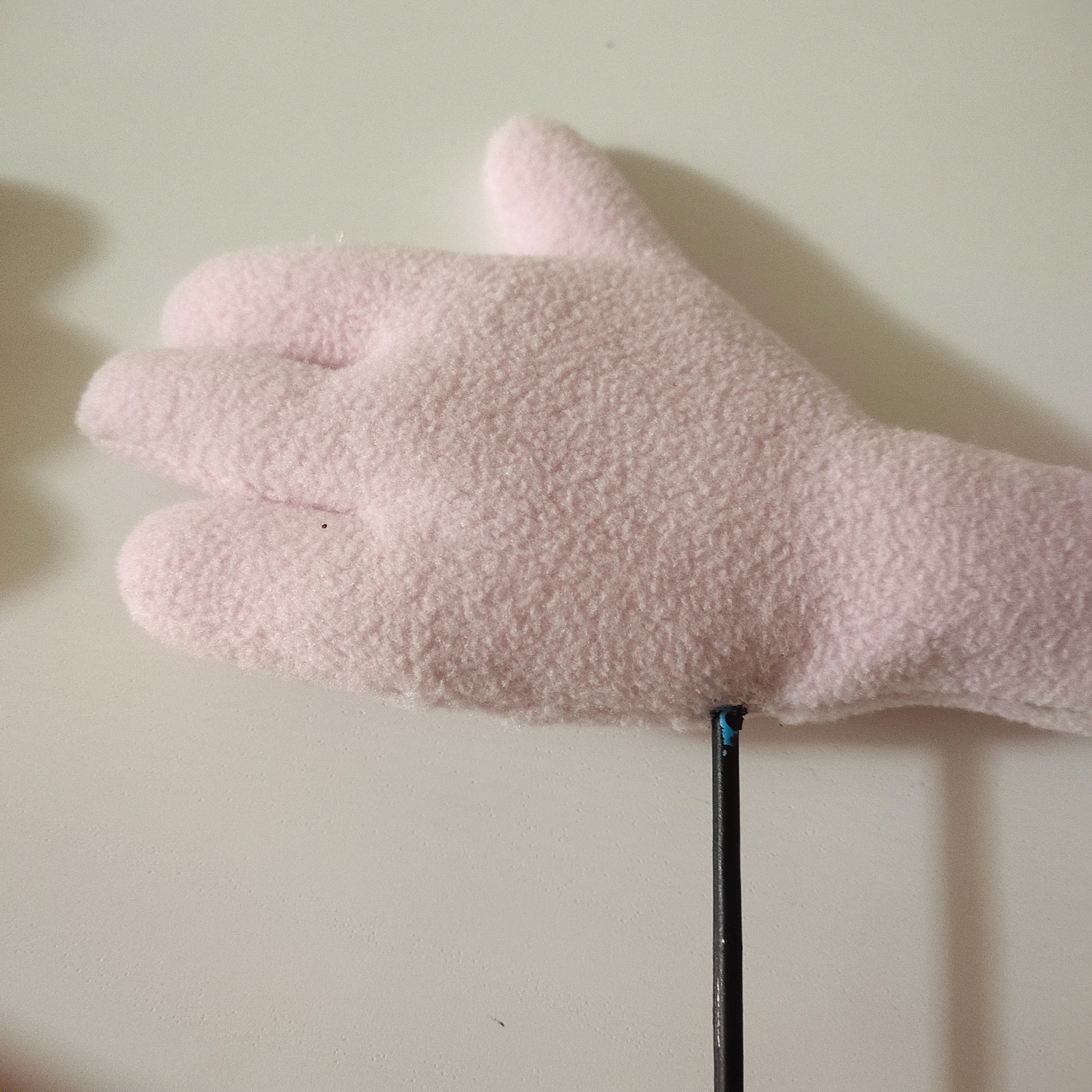 Puppet hand