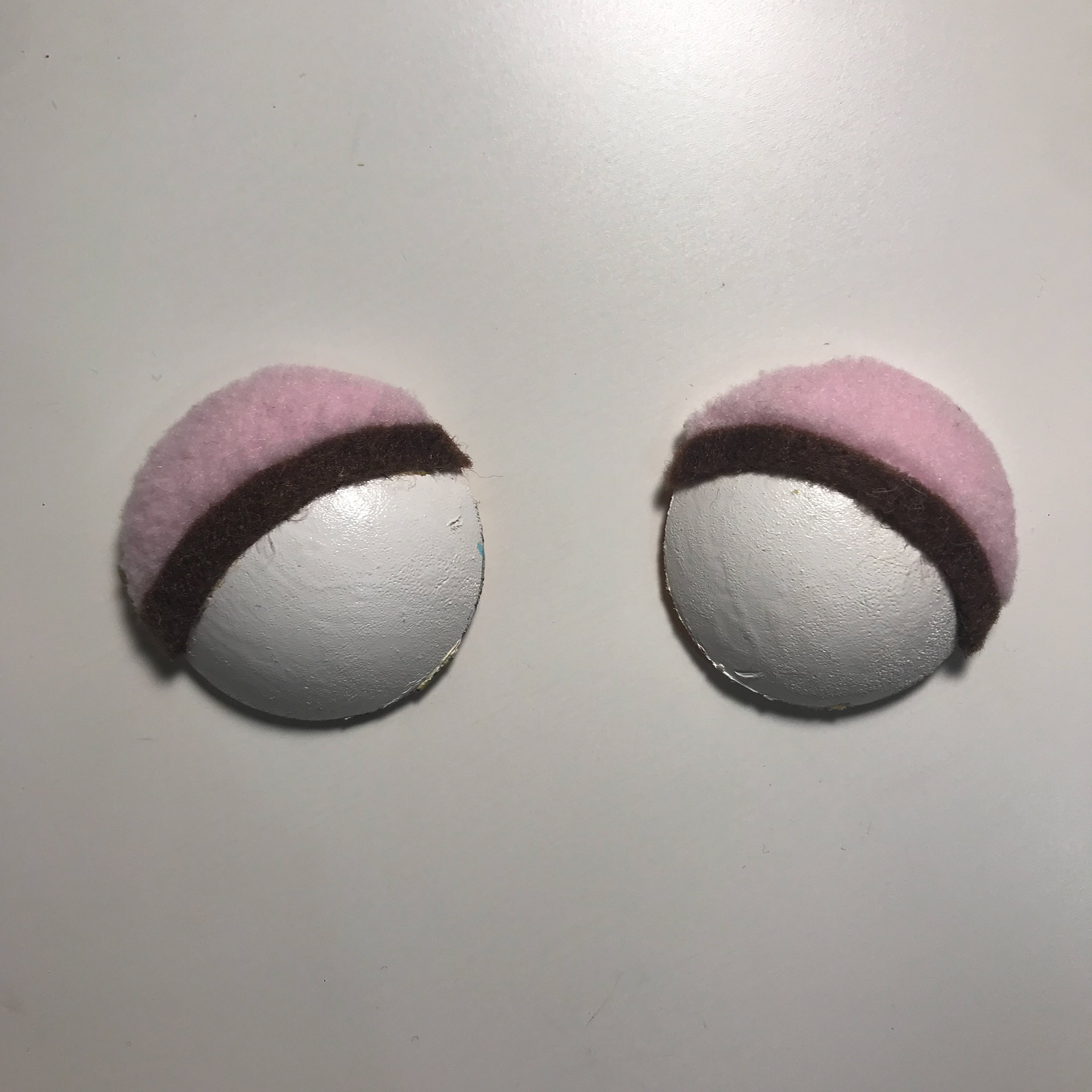 Puppet eyes