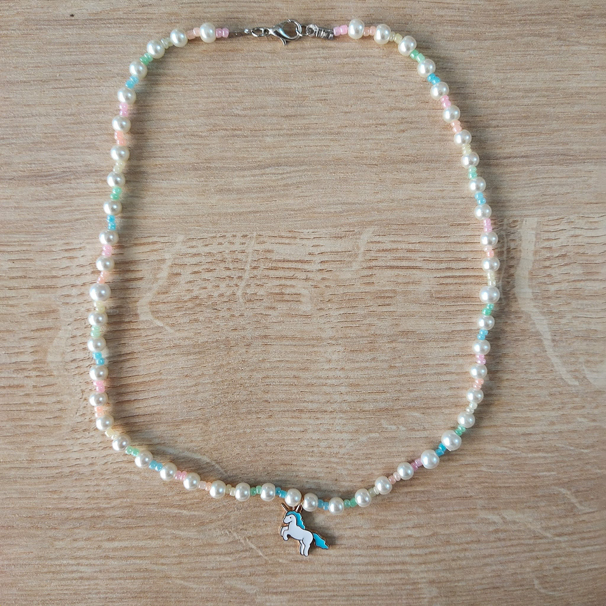 Pearl Unicorn Beads