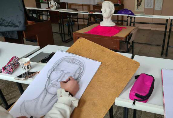 STILL LIFE DRAWING