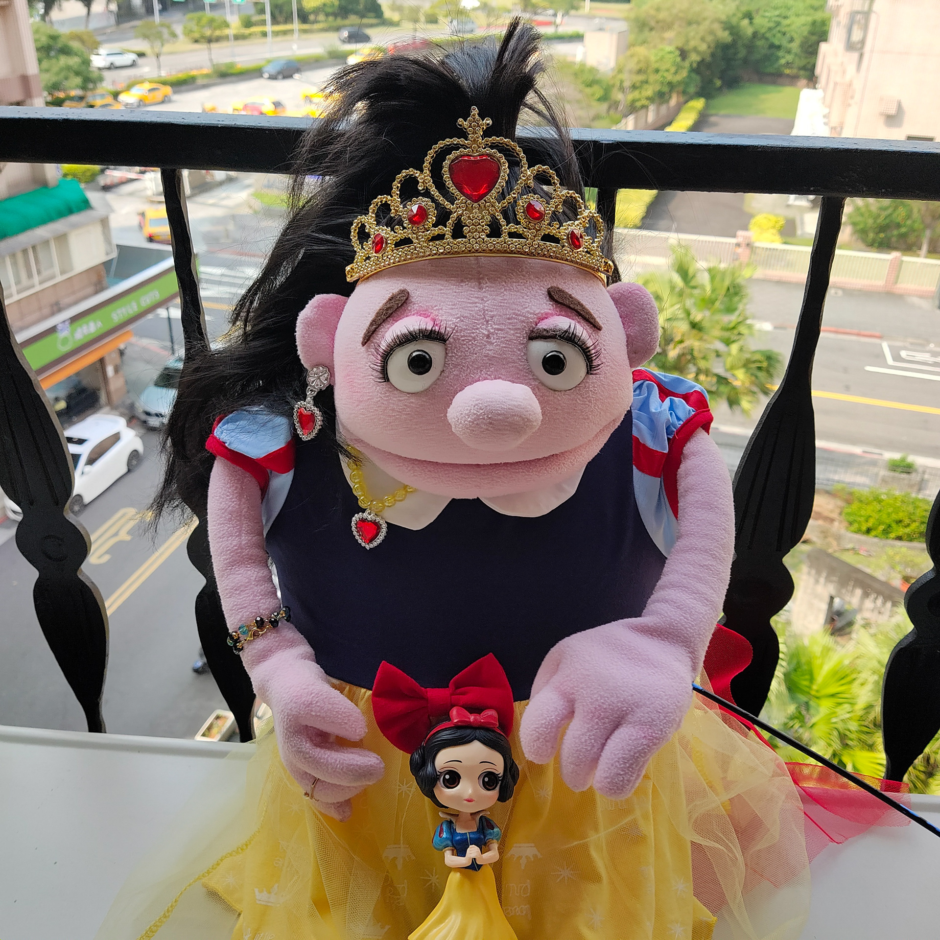 Puppet as Snow White Princess - Monica The Puppet
