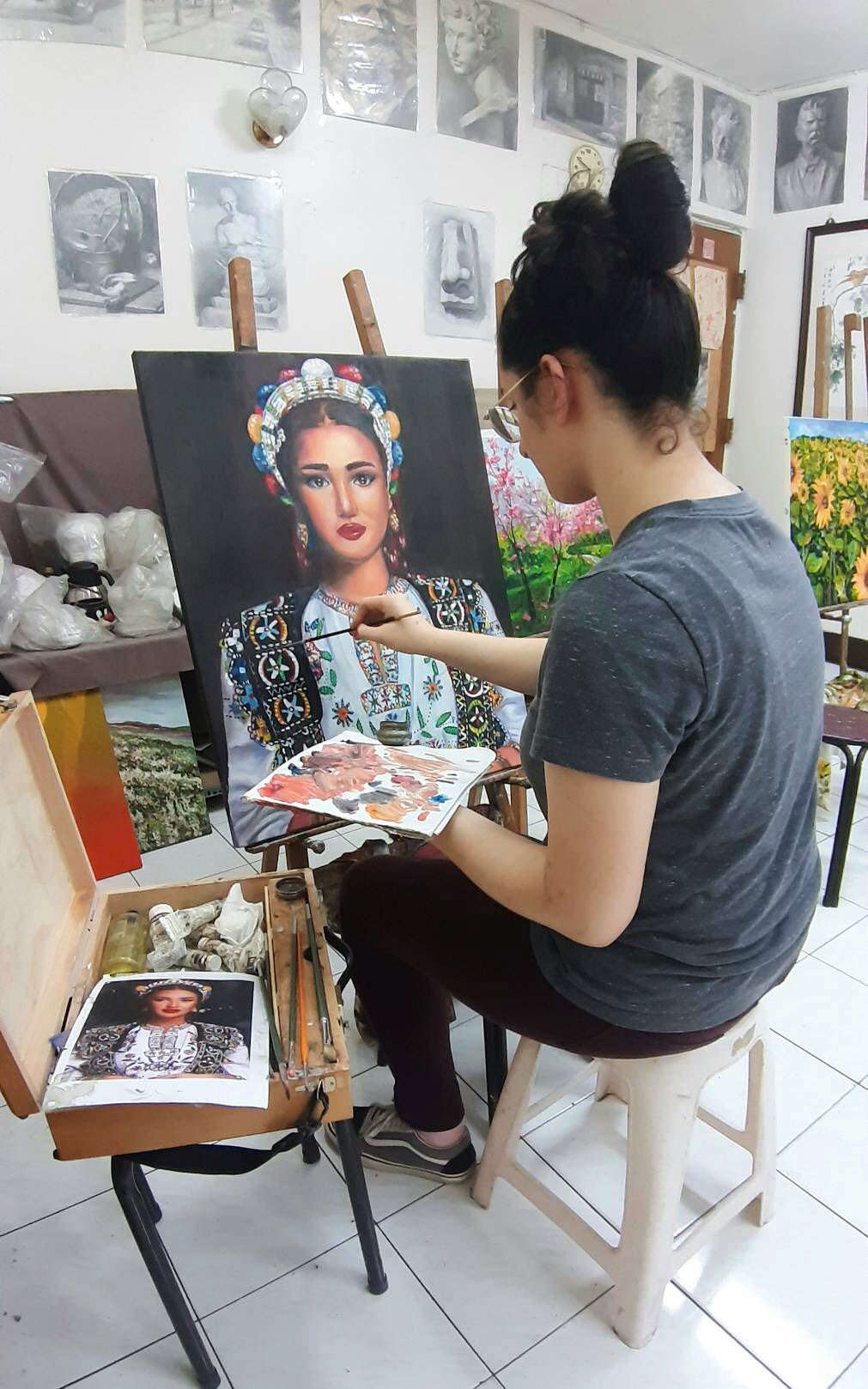 OIL PAINTING BEAUTIFUL TRADITIONAL ALBANIAN GIRL