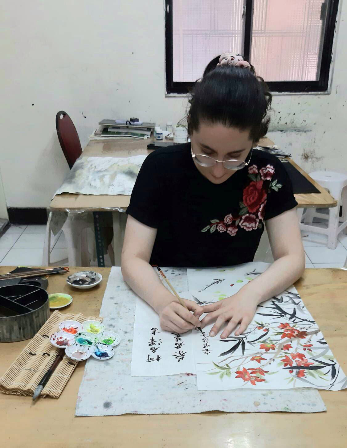 Anisa Ozalp is working on Chinese Watercolor