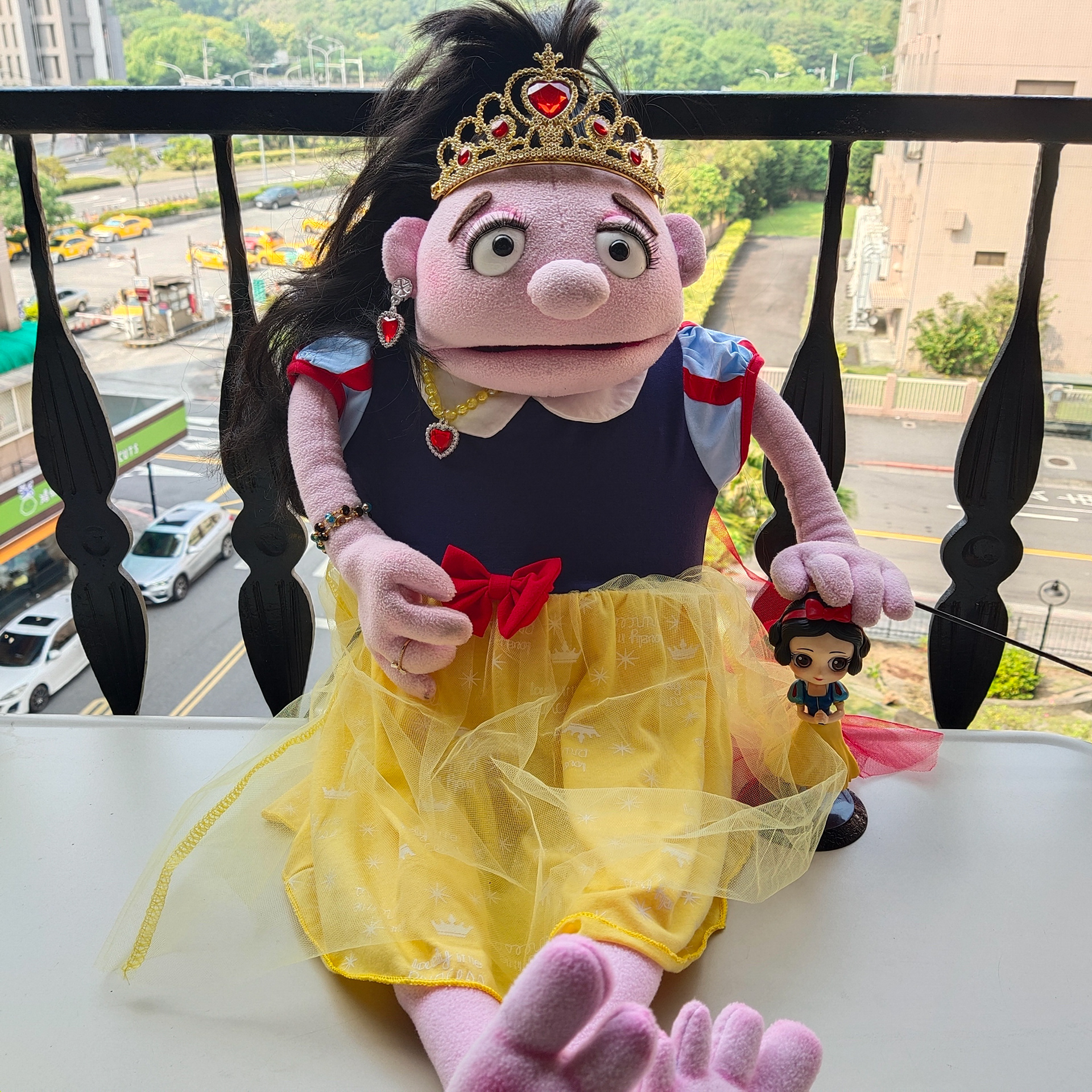 Puppet as Snow White Princess - Monica The Puppet