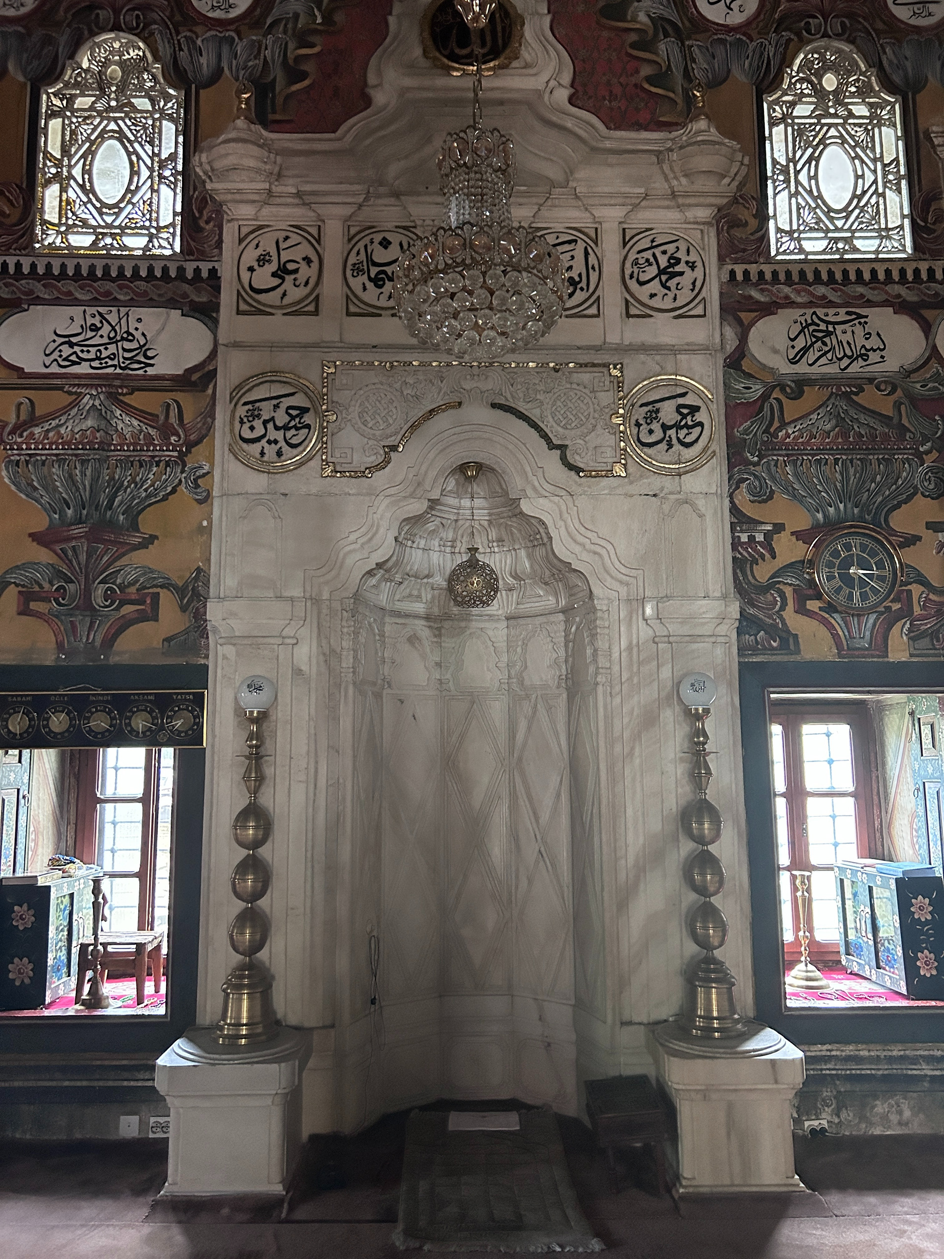 Mihrap Altar