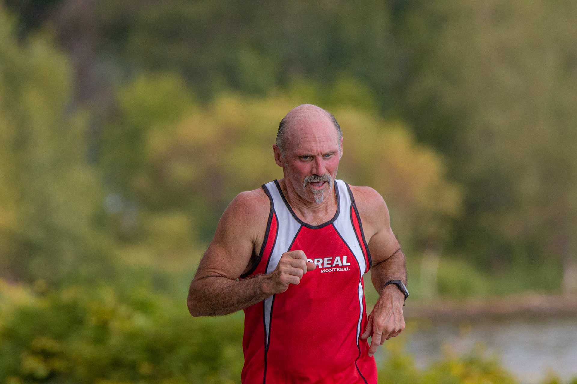 10953 Running the Lakeshore