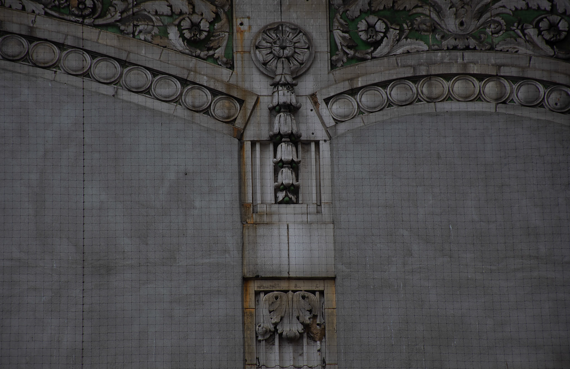 10098 Old Facade on Peel