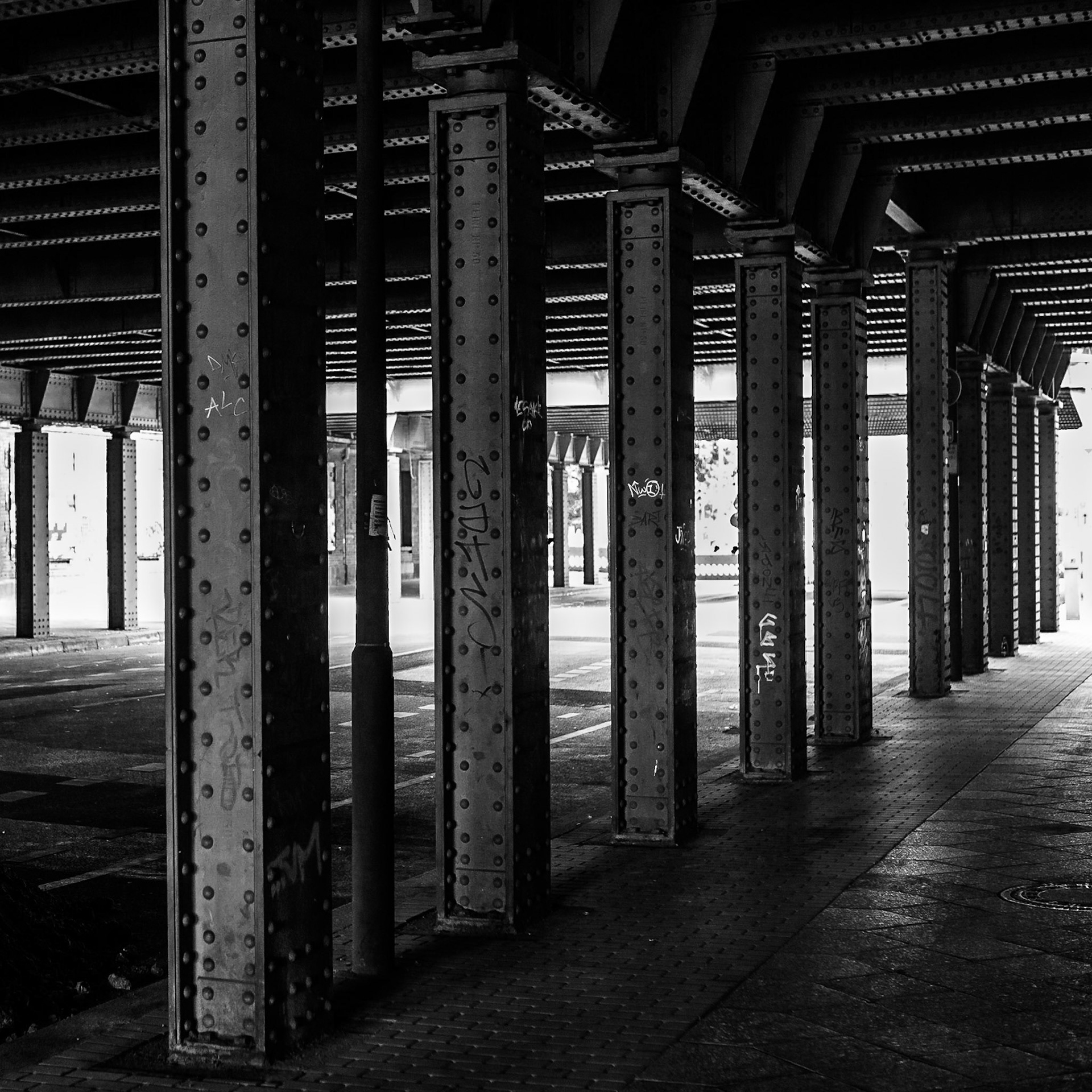 Metallpelare /Metal Pillars, Berlin 2016