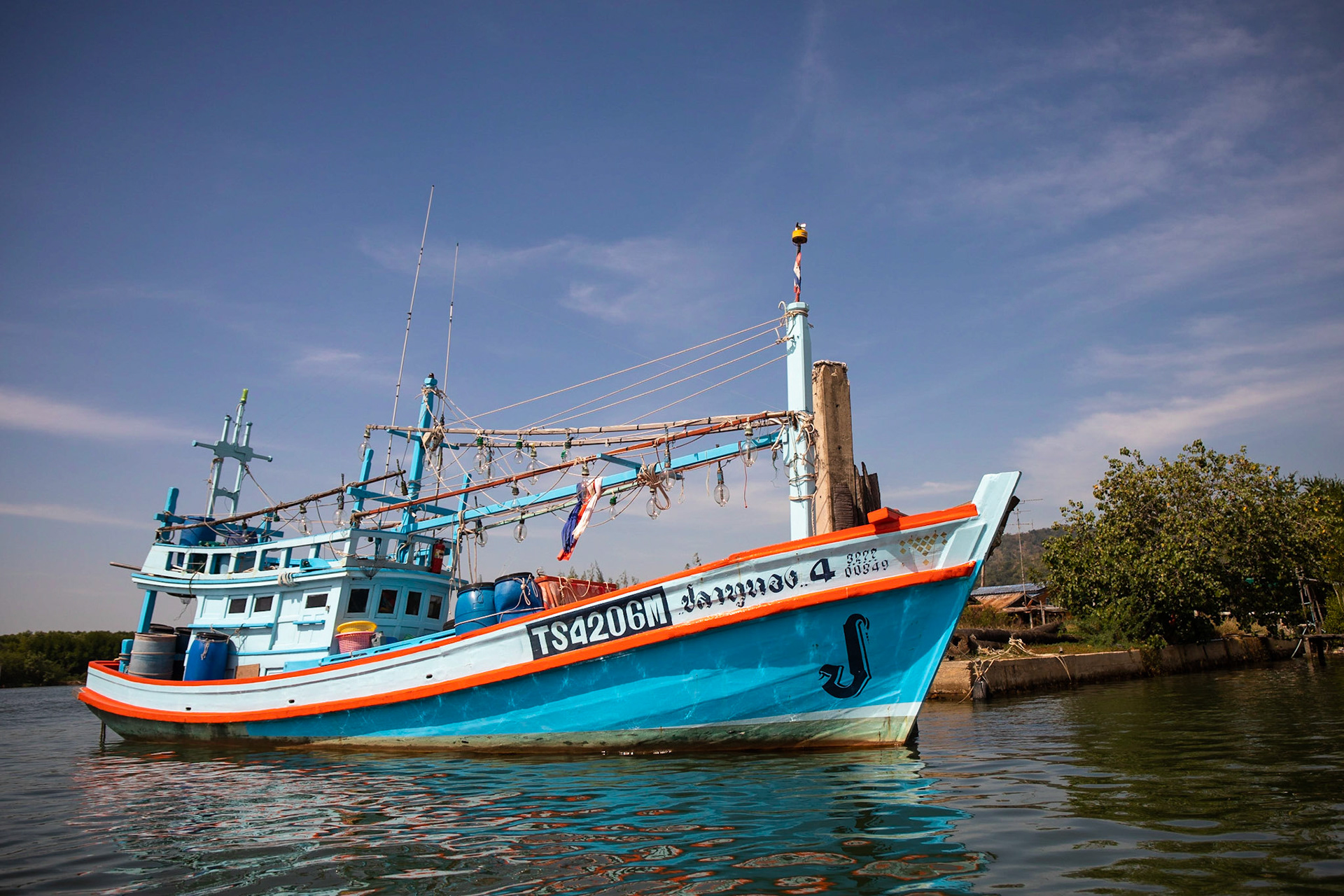 Fiskebåt / Fishing boat, Pran Buri, Thailand 2019