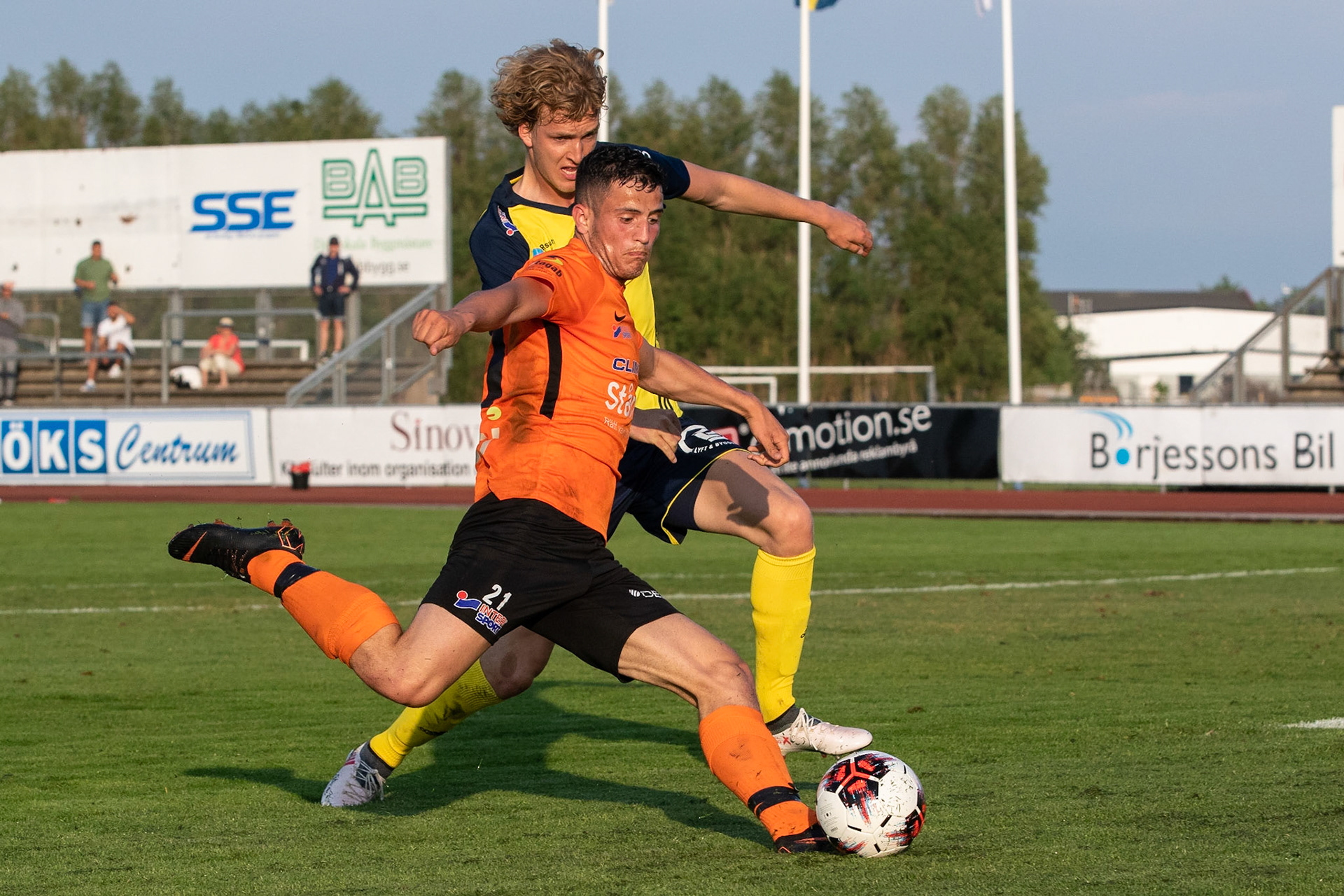 Division 1 Ängelsholms FF-Torns IF 2018: Astrit Seljmani tog sig fram till avslut flera gånger.