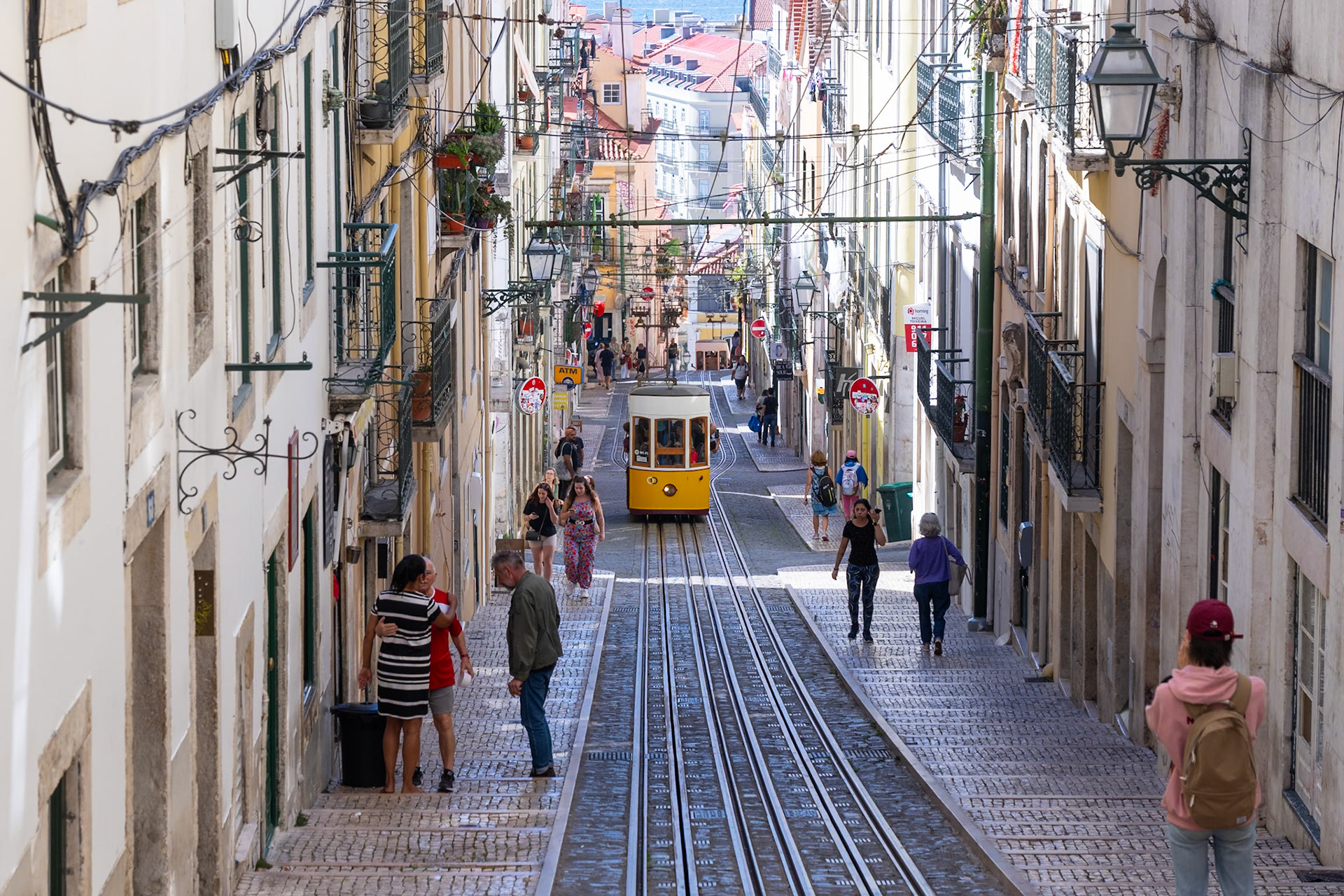 Hill tram, Lisboa Portugal 2023