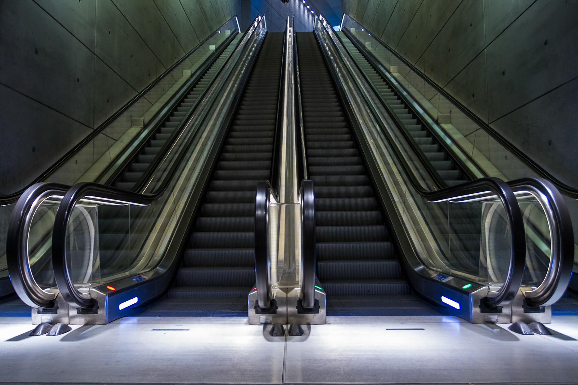 Rulltrappa / Escalator, Malmö 2011