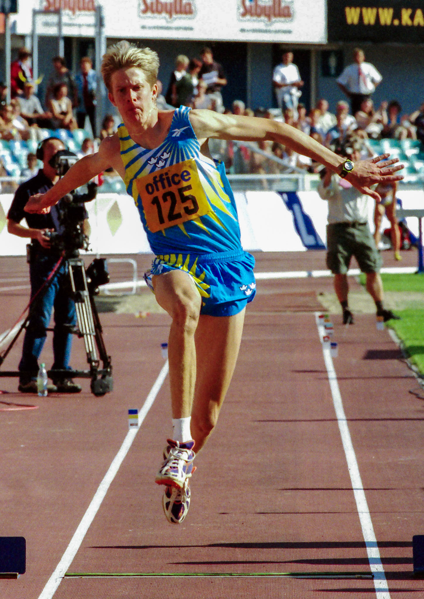 The junior Christian Olsson won the triple jump in Finnkampen in Gothenburg 1999.