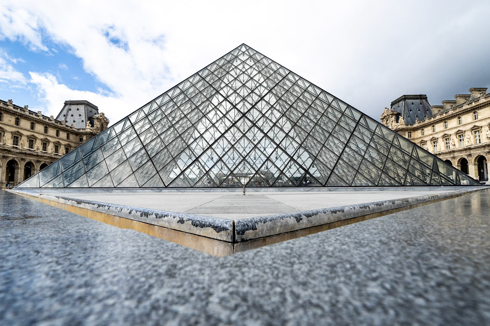 Louvren, Paris France 2025