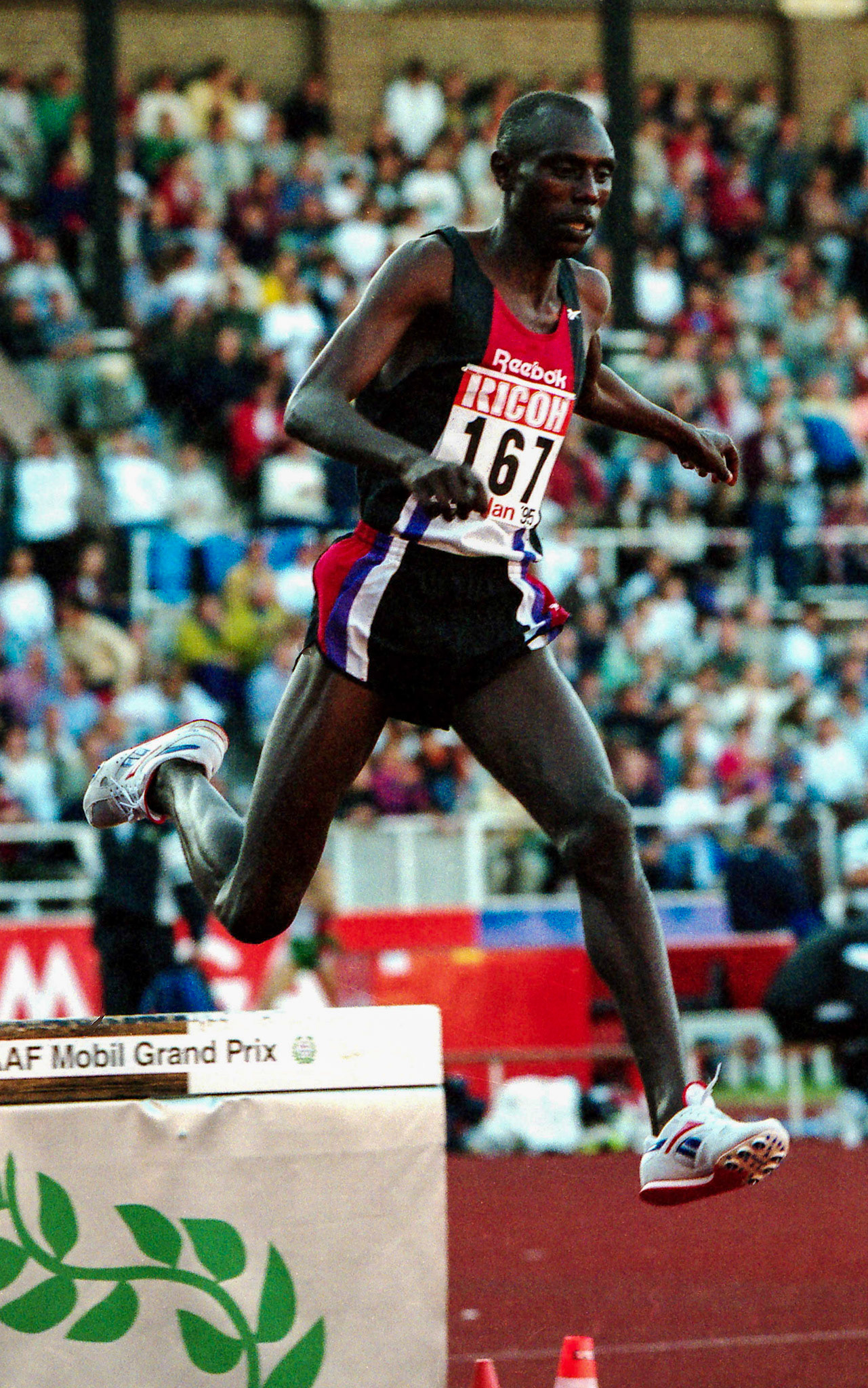 Moses Kiptanui in 3000 meter steeplechase in Stockholm 1995.