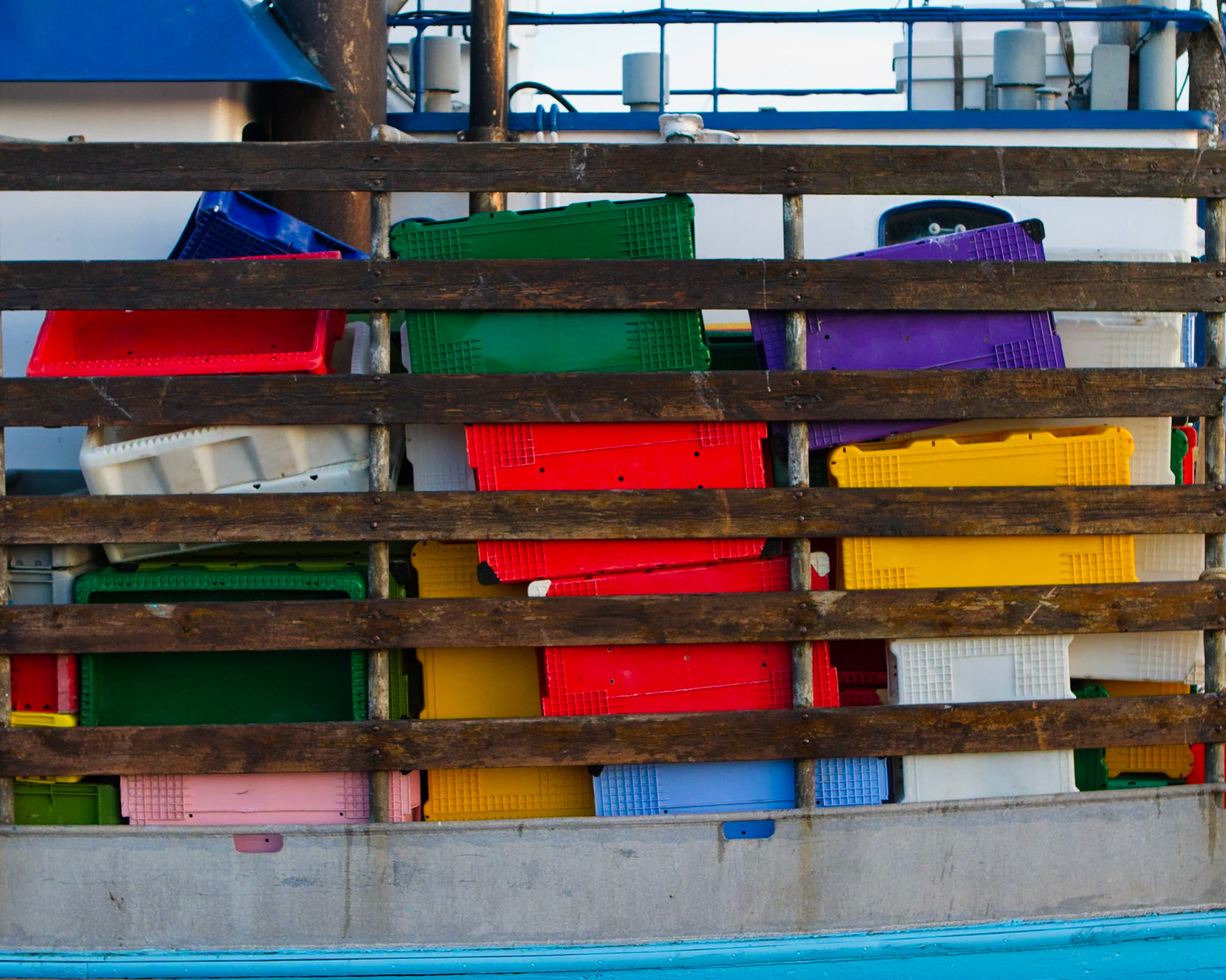 Färgglada Fisklådor / Colourful fish boxes, Klinholms hamn 2012