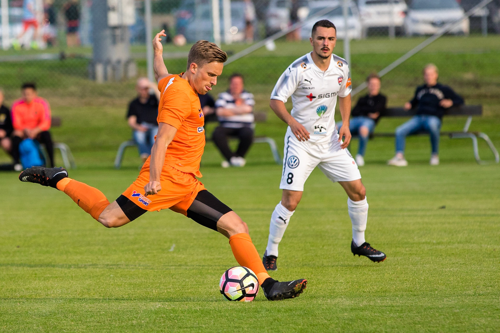 Svenska cupen Torns IF - FC Rosengård 2017: André Johansson laddar på för ett skott