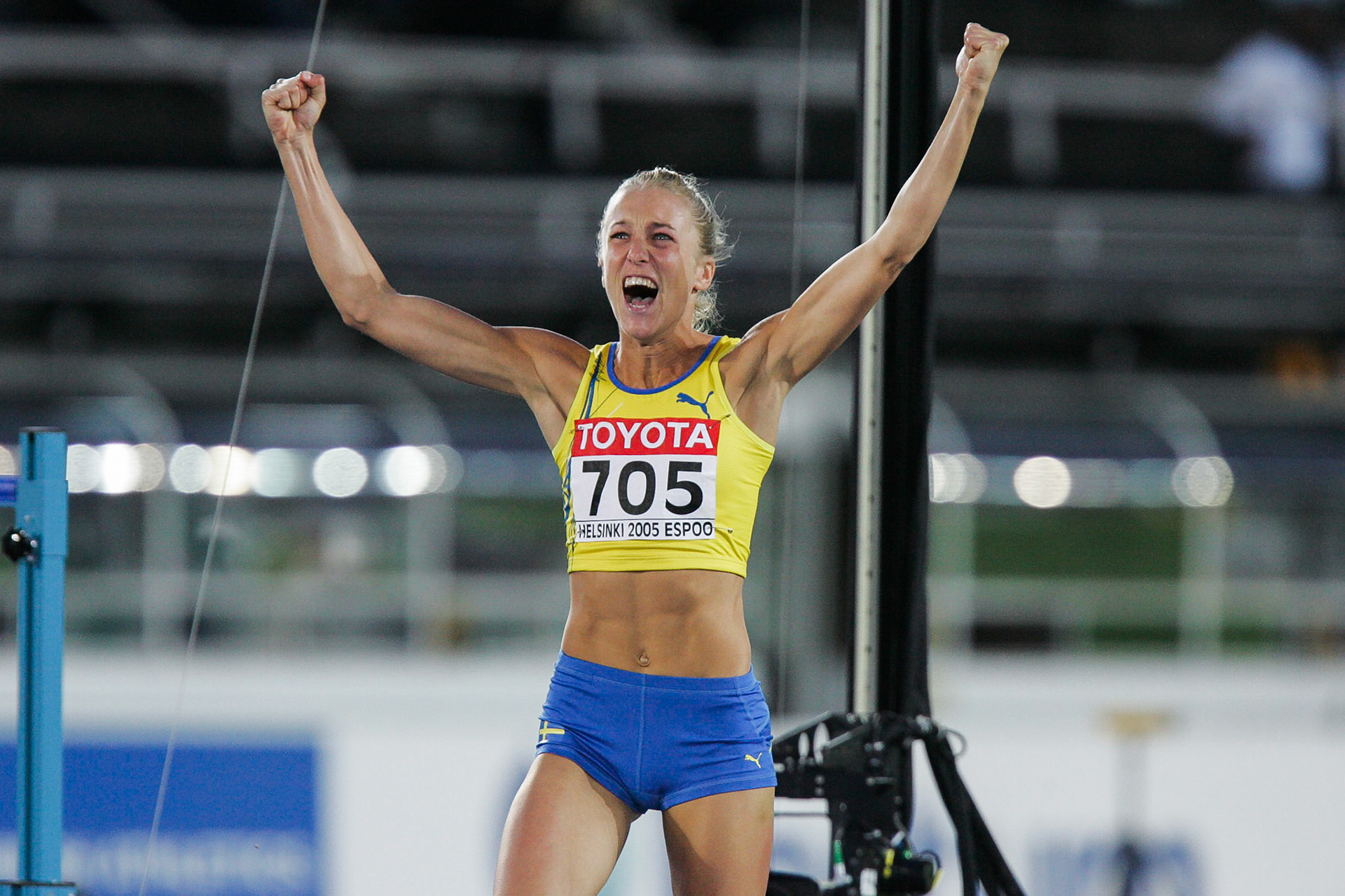 Kajsa Bergqvist won the high jump at the World Championship in Helsinki 2005 just one year after her severe injury.